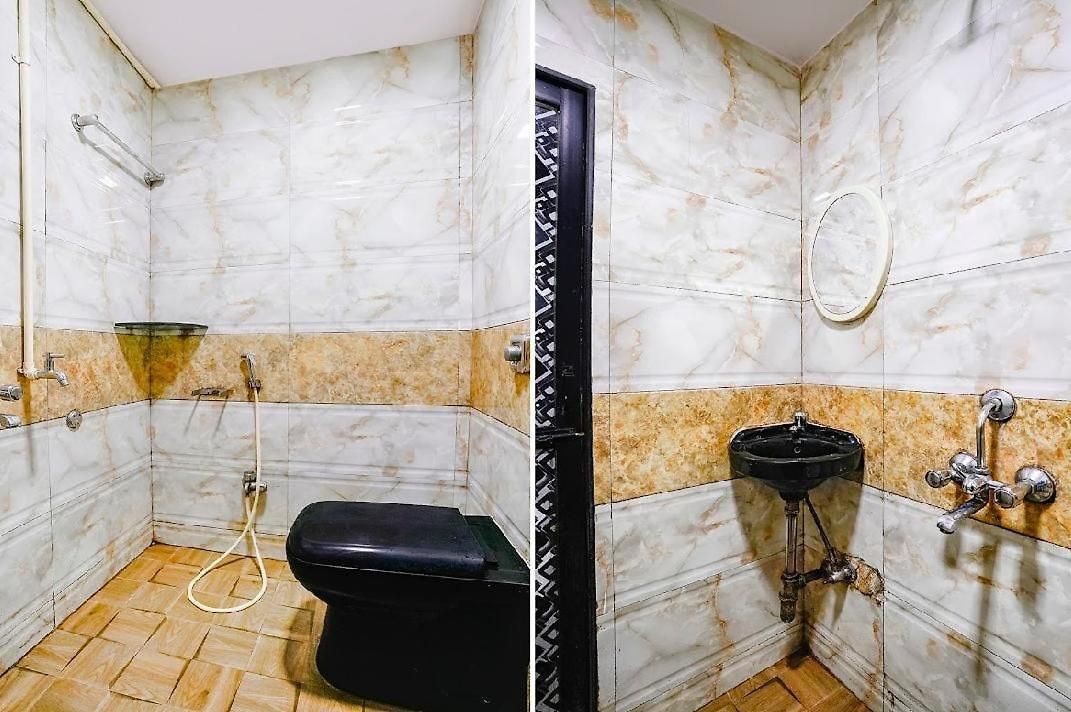 Hotel Colaba Janta 4*