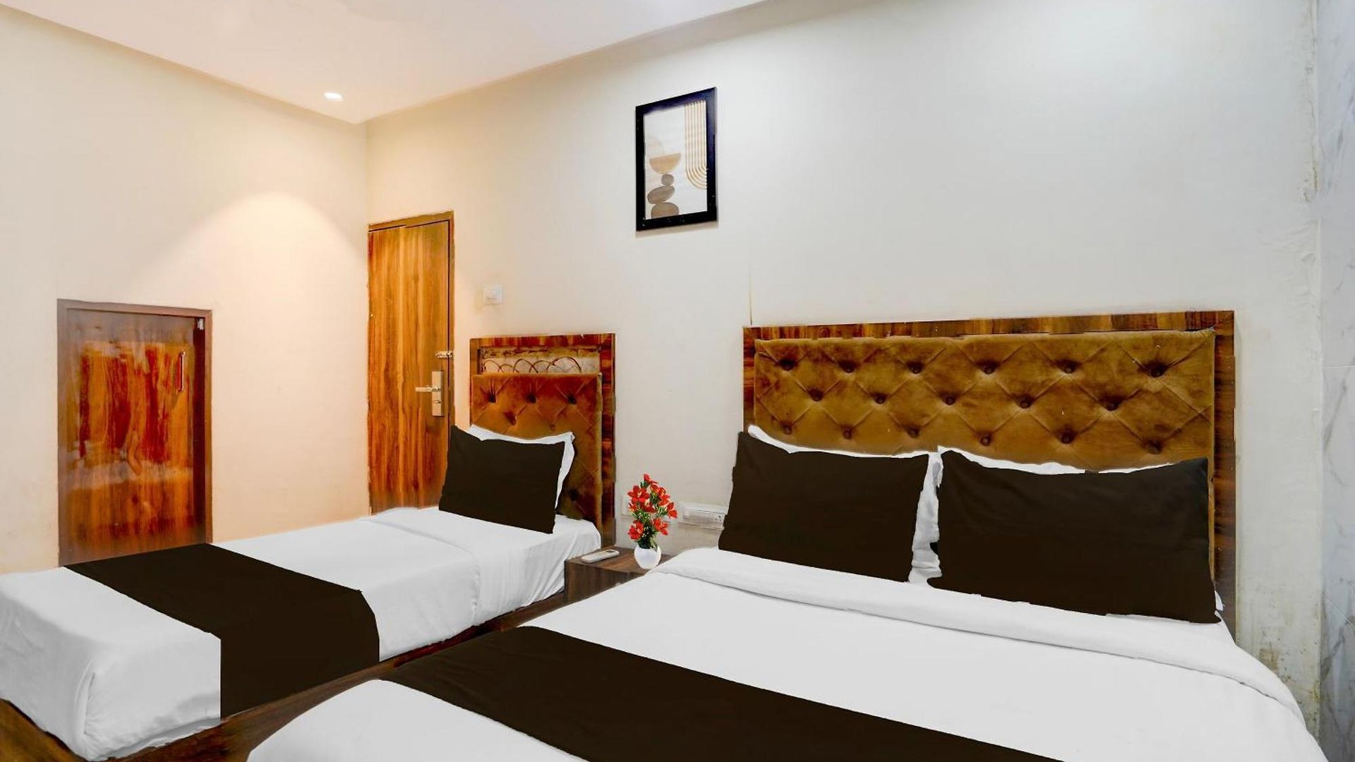 O Beverly Plaza Kurla Mumbai