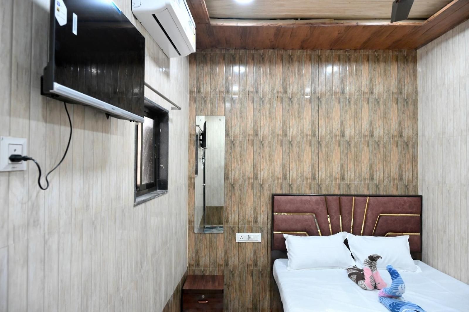 Guest house Bhagirath