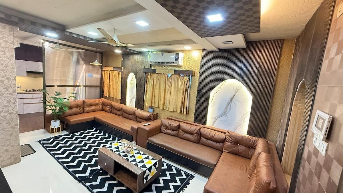 Villa Lavish Row House Near Us Consulate Bkc & Nmacc & Jio World Center Mumbai
