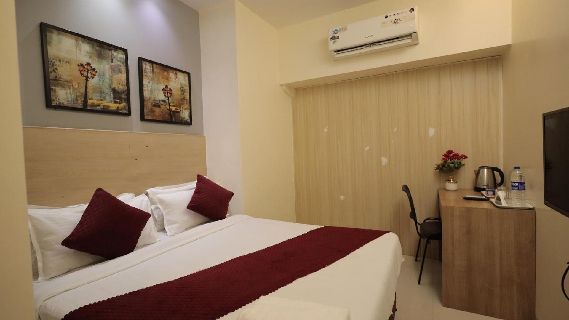 Akasa Residency Near T-2 International Airport *