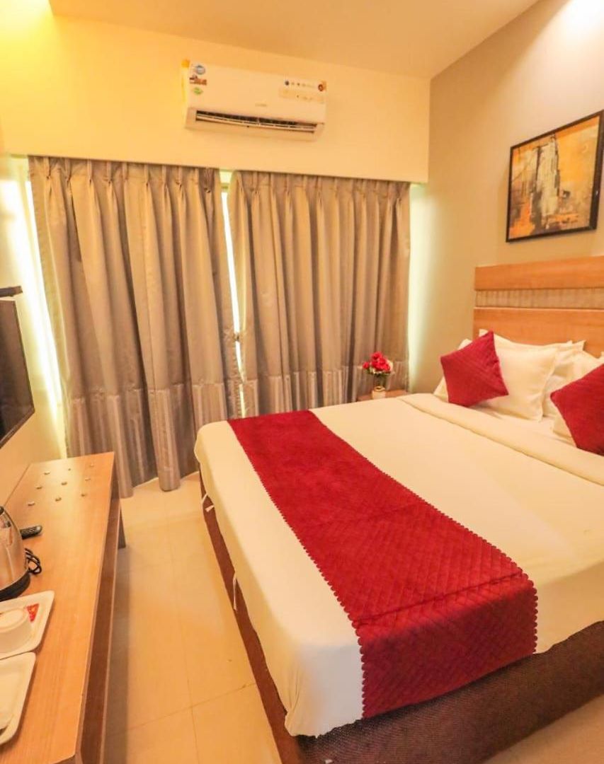 Bed & Breakfast Akasa Residency Near T-2 International Airport Mumbai