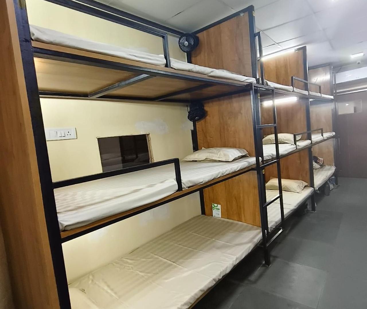 Hostel Hans
