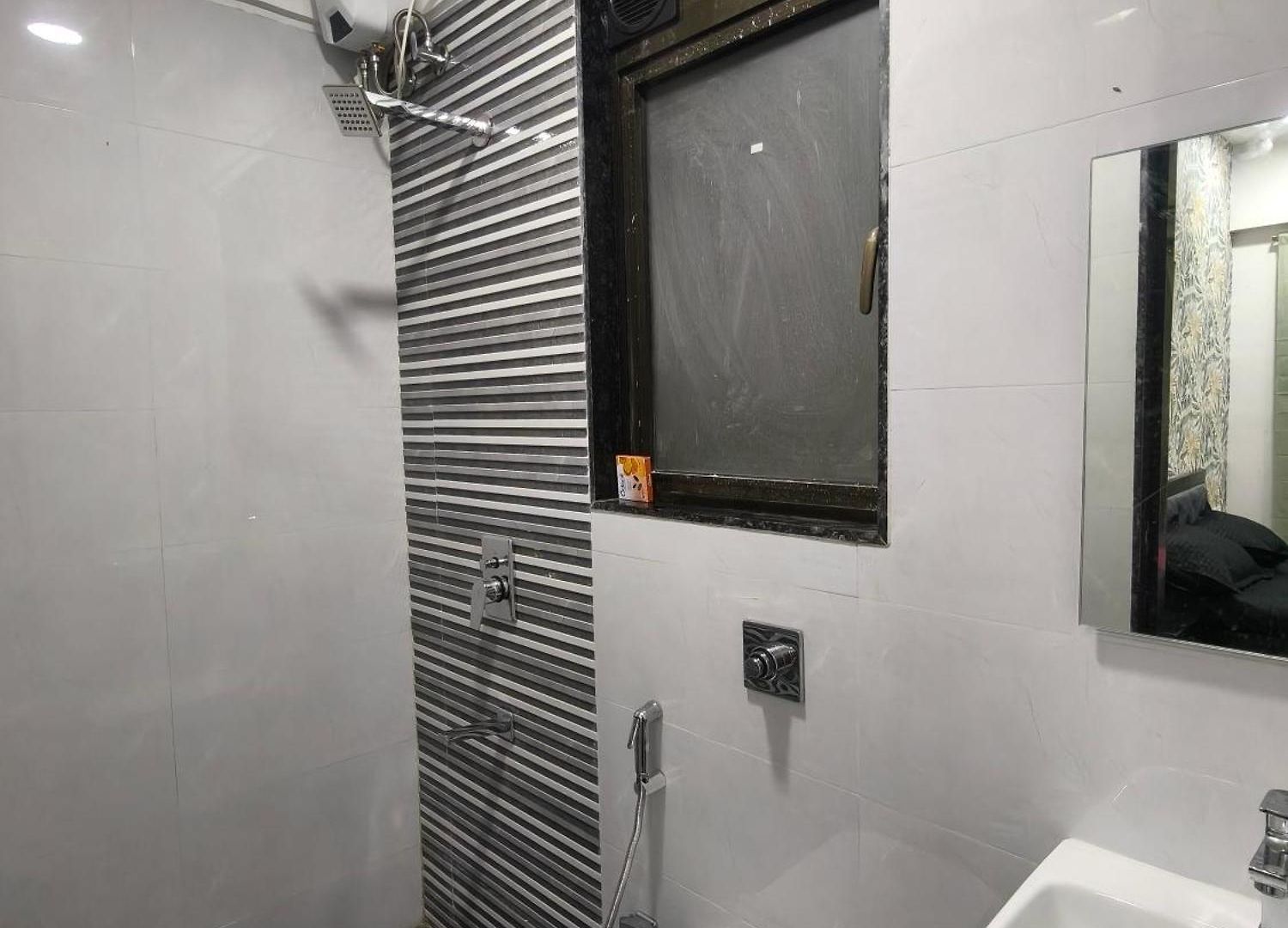 Apartment Iuc 301 Private 1bhk 3 Min Nesco Nirlon *