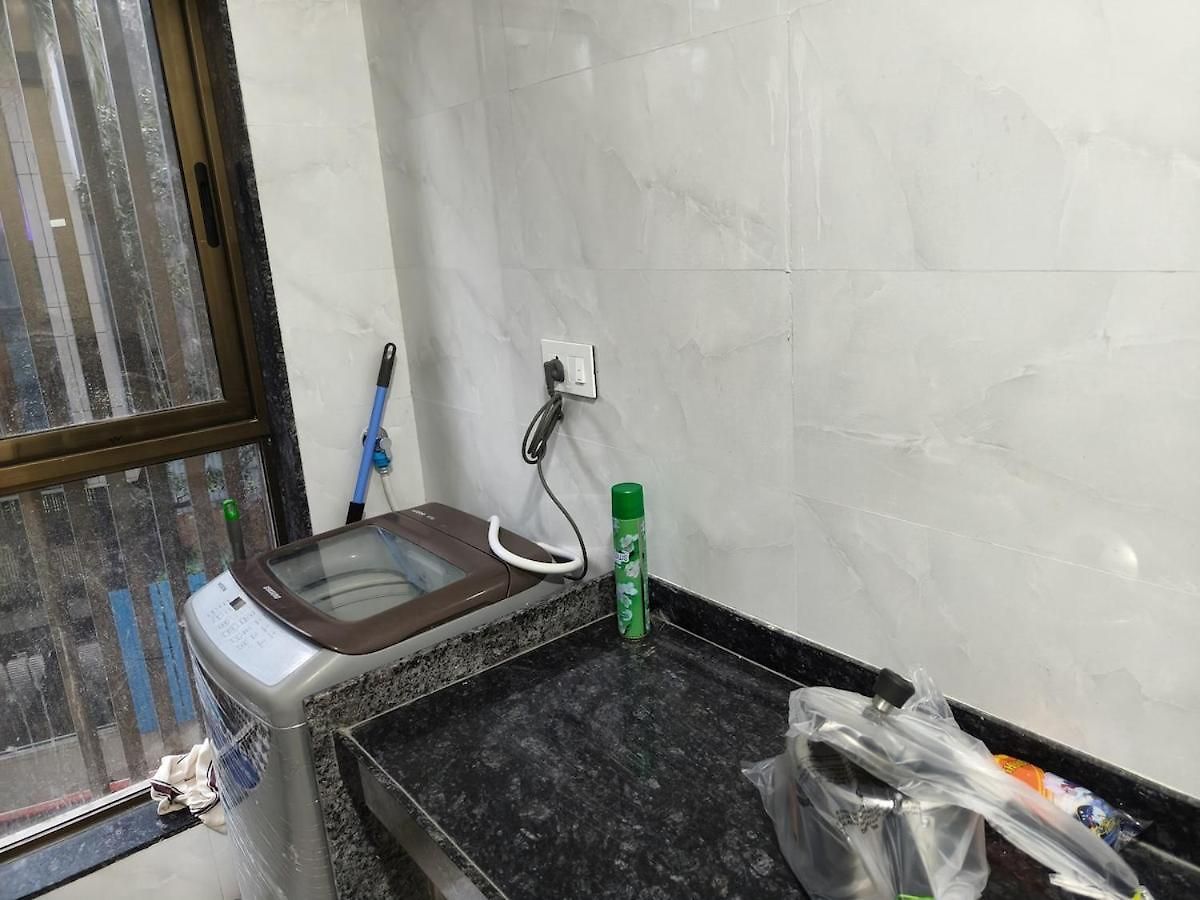 Apartment Iuc 301 Private 1bhk 3 Min Nesco Nirlon
