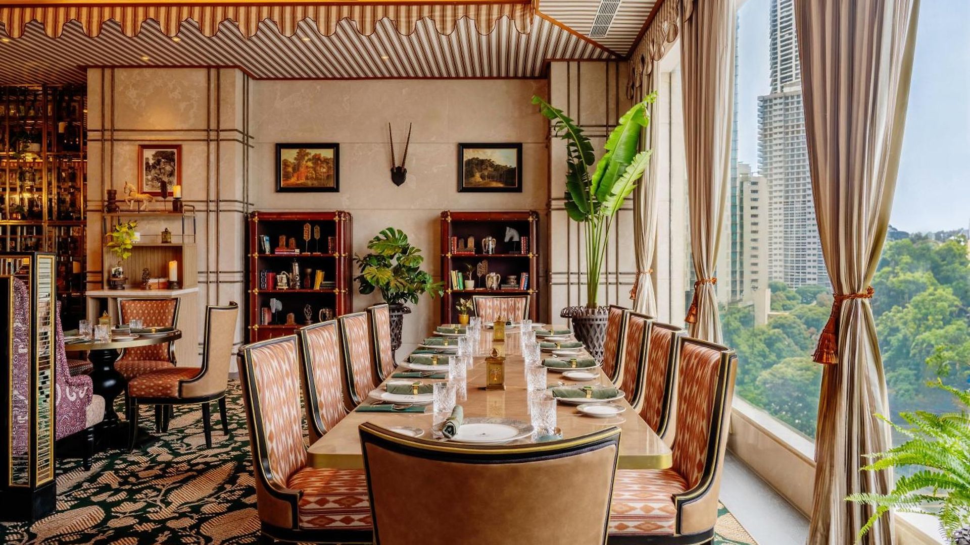The St. Regis 5*