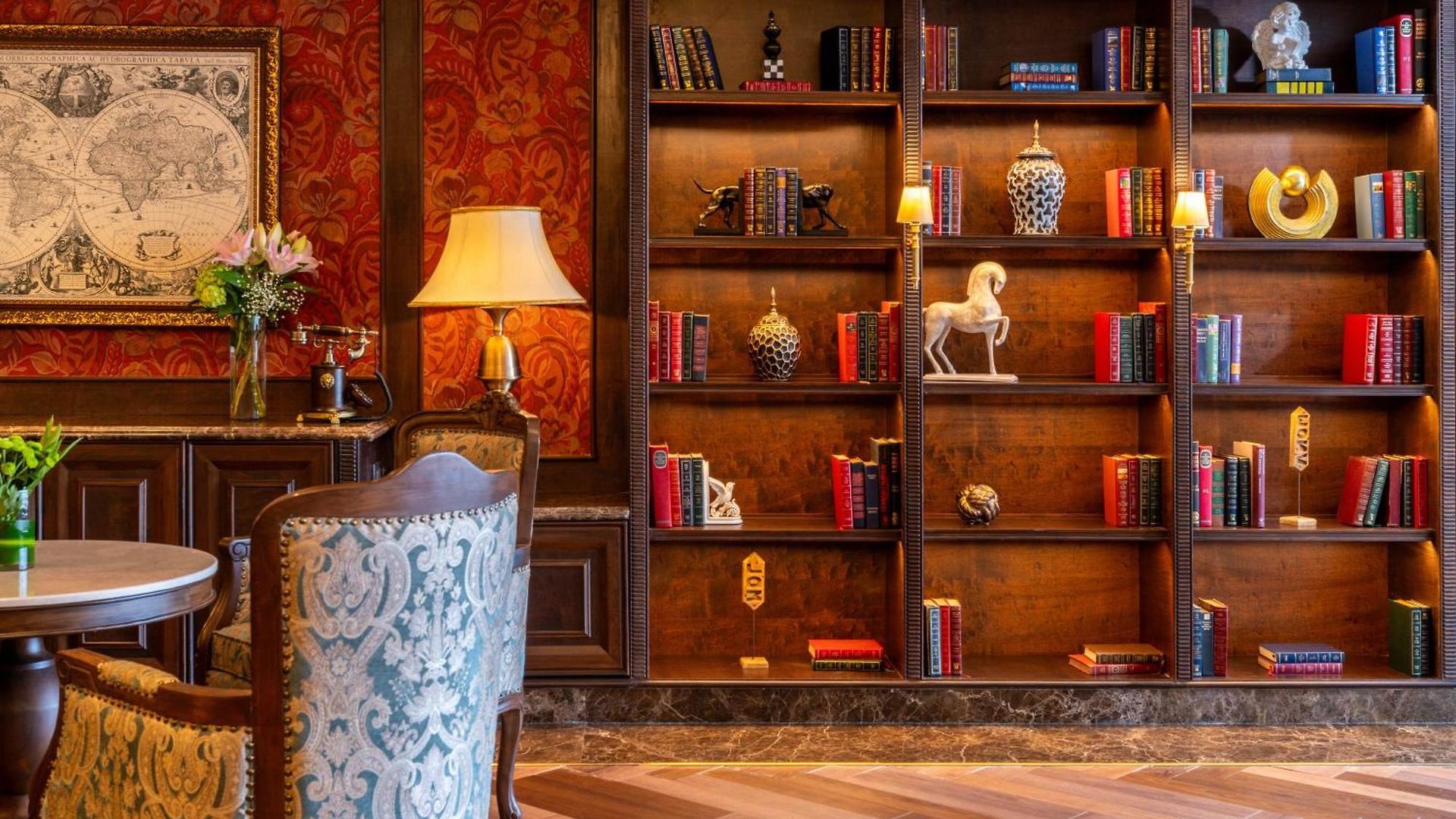 Hotel The St. Regis Mumbai