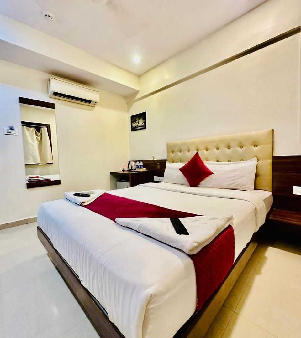 International Hotel 3*