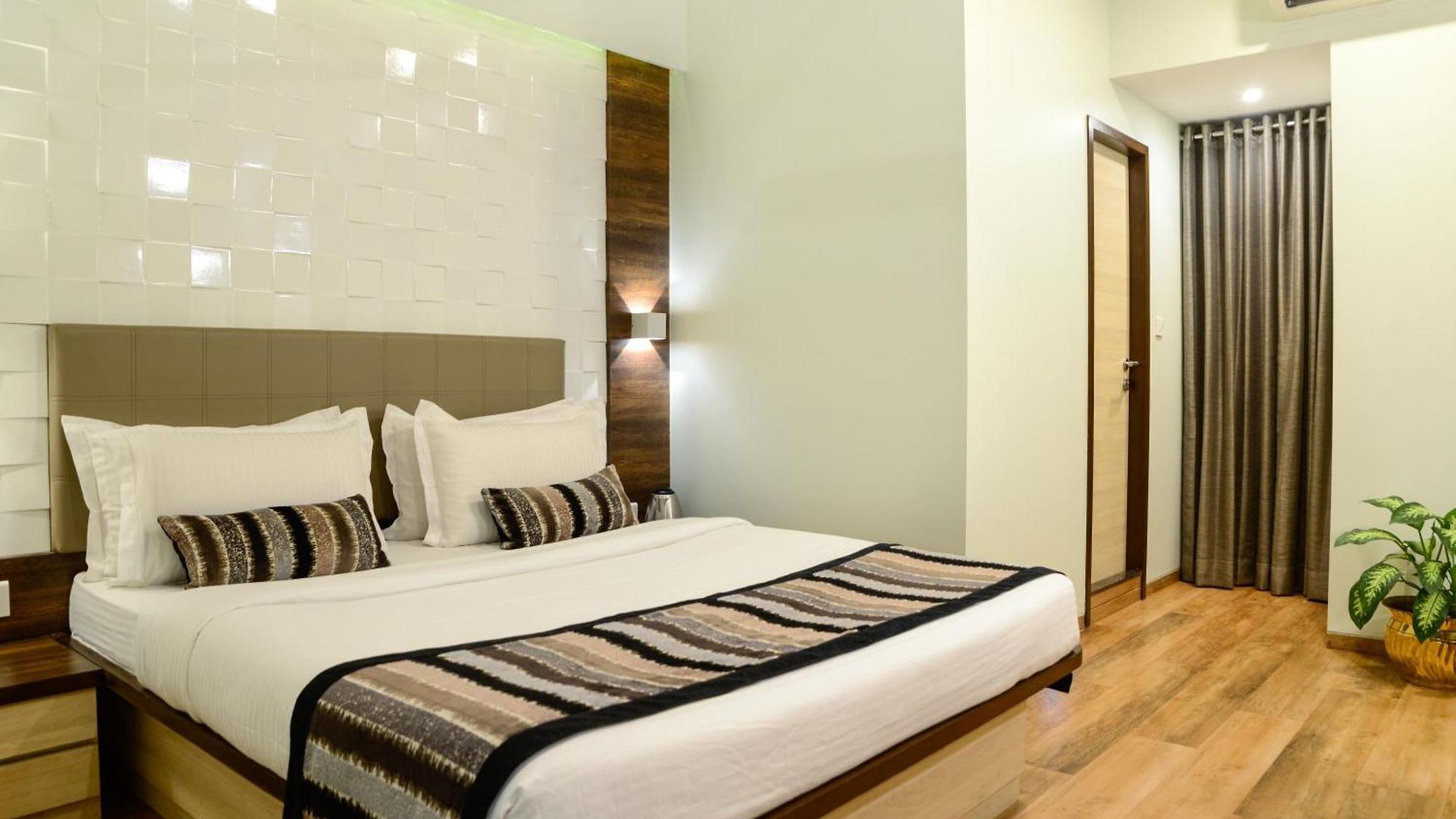 Ameya Capsule hotel Mumbai