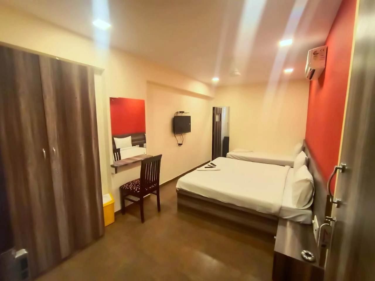 Lucky Serviced -near Bkc *