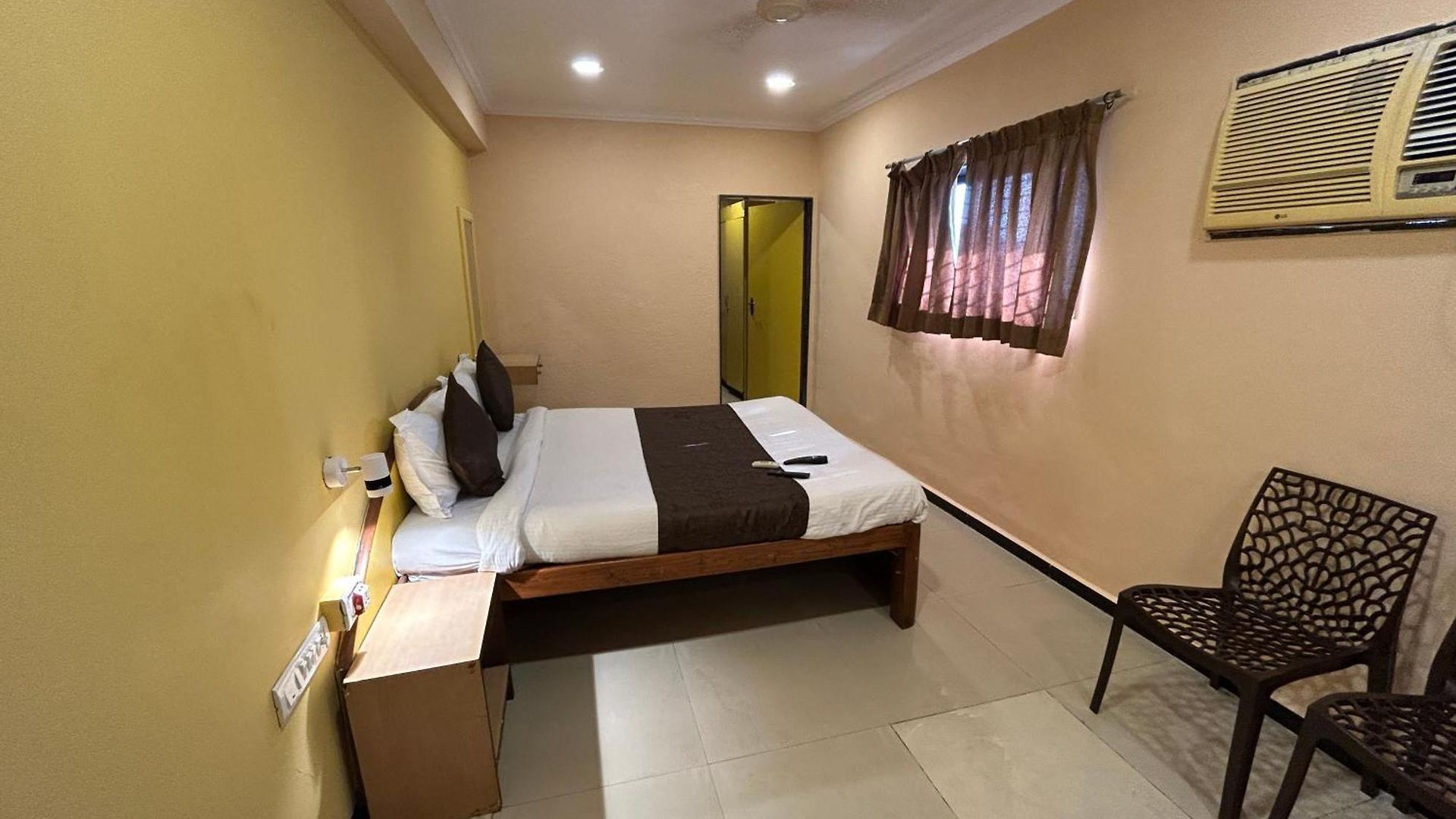 Lucky Serviced -near Bkc Apartment *
