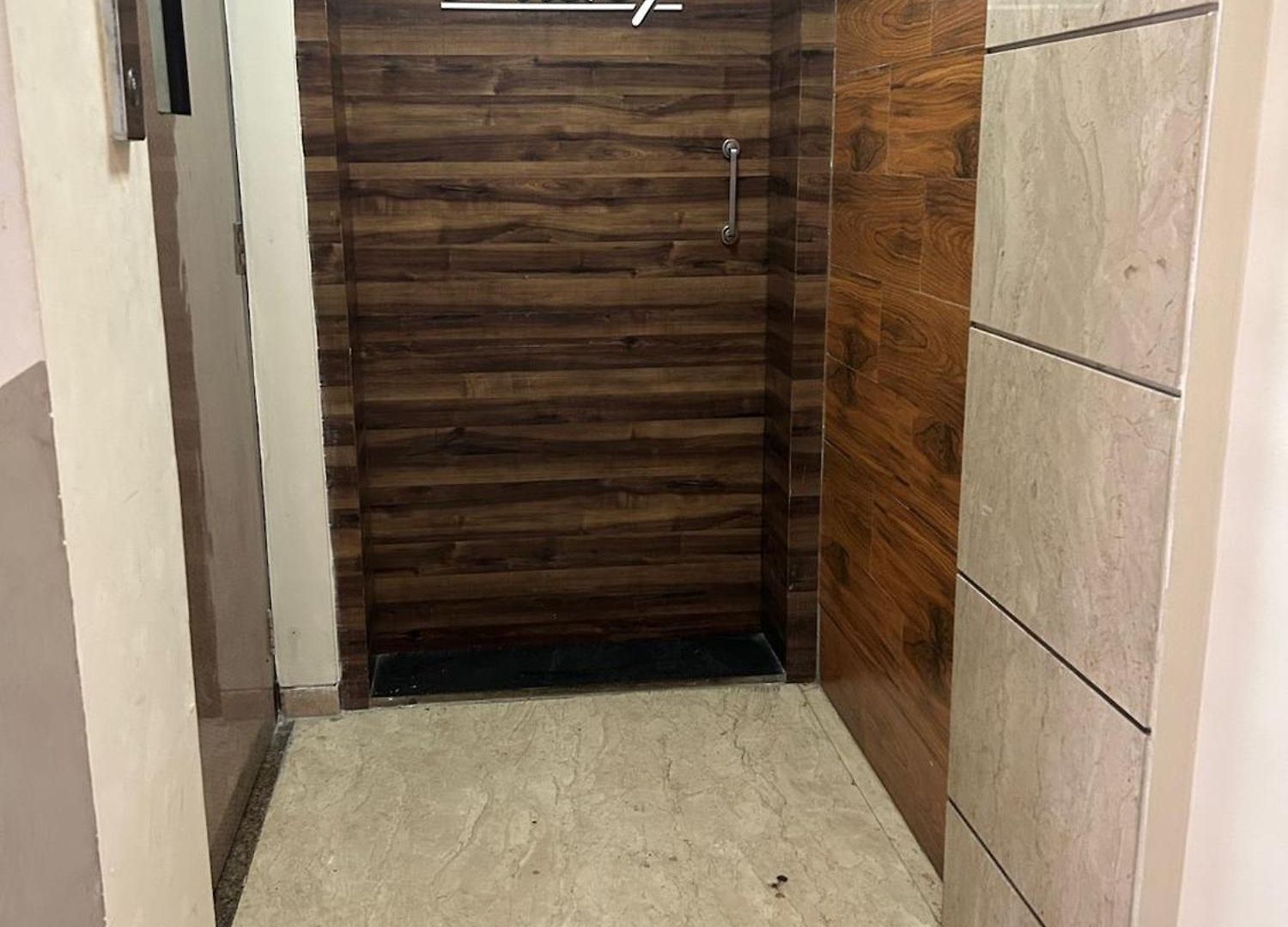Apartment Lucky Serviced -near Bkc Mumbai