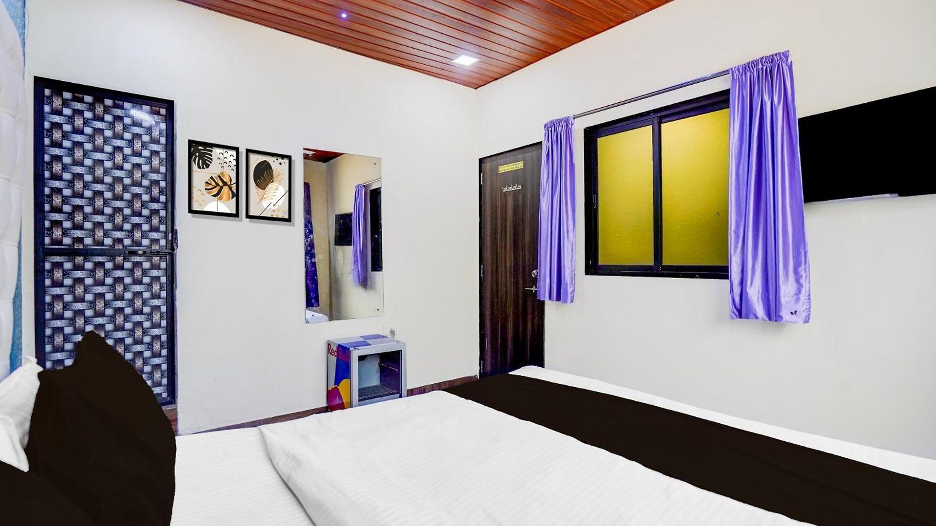 O The Om Sai Residency