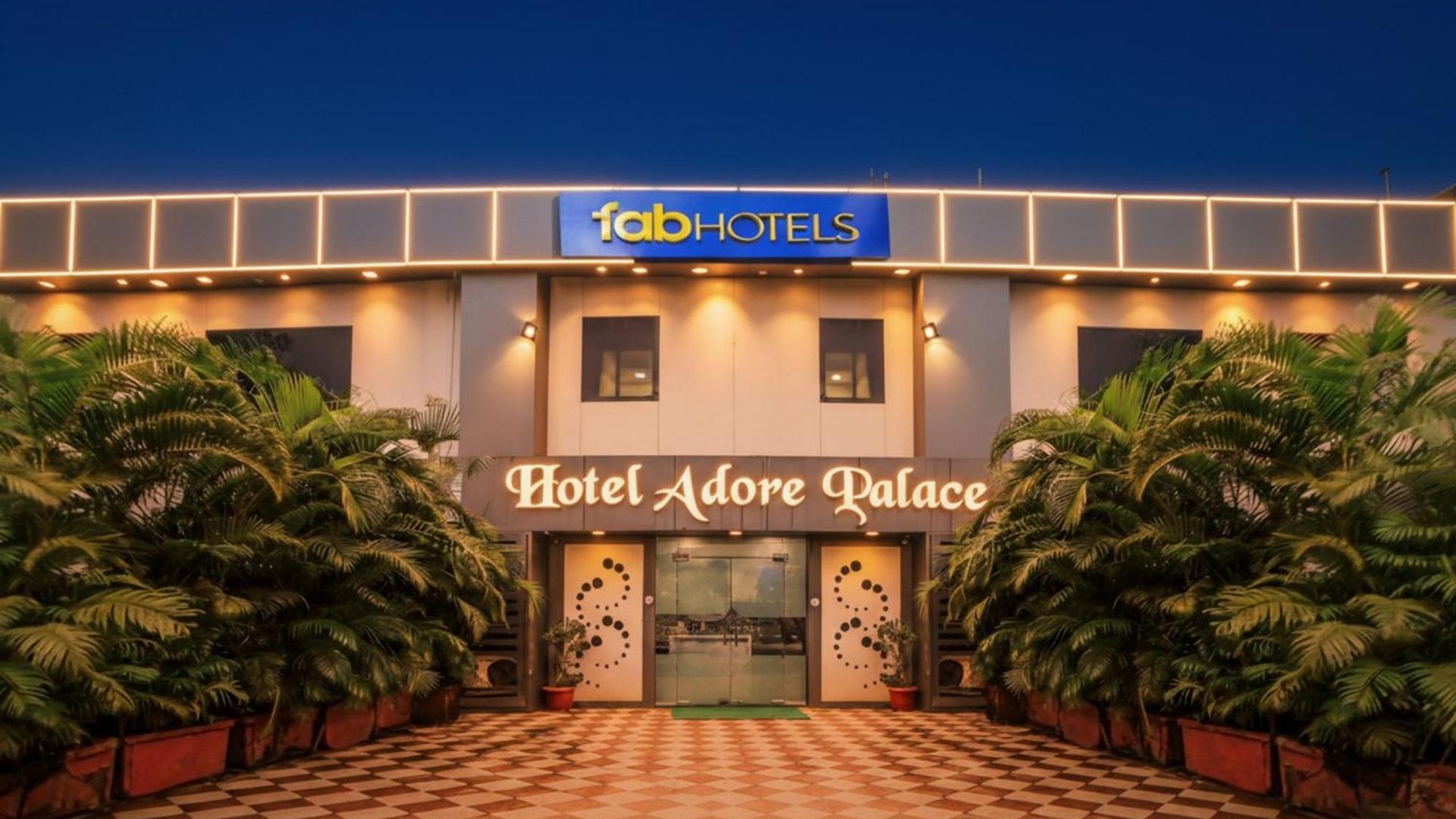 Via The Adore Palace 3*