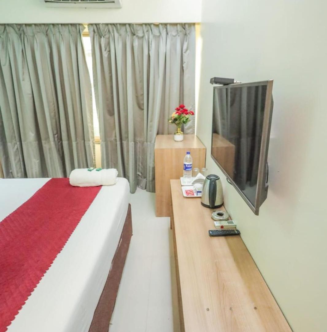 Akasa International Near T-2 International Airport 3* Mumbai