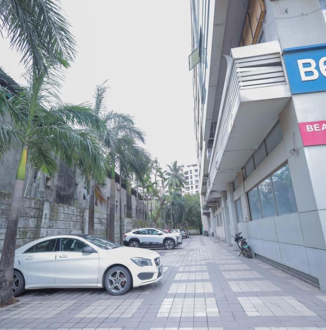 Akasa International Near T-2 International Airport Hotel