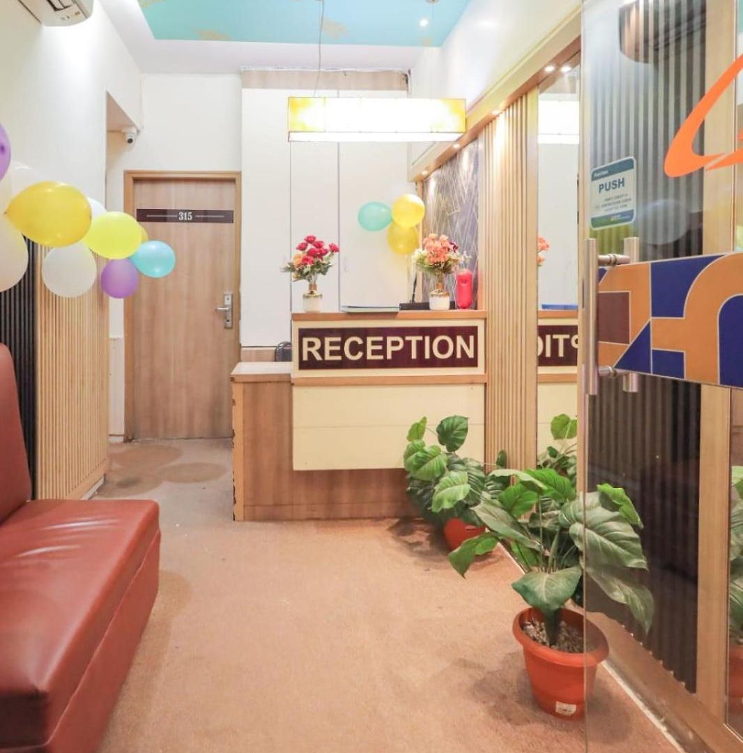 Akasa International Near T-2 International Airport Hotel Mumbai