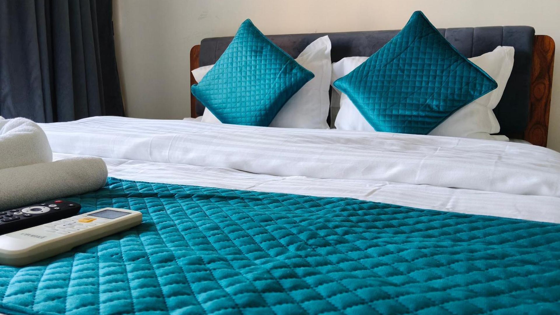 Zenith Homes - Powai Mumbai
