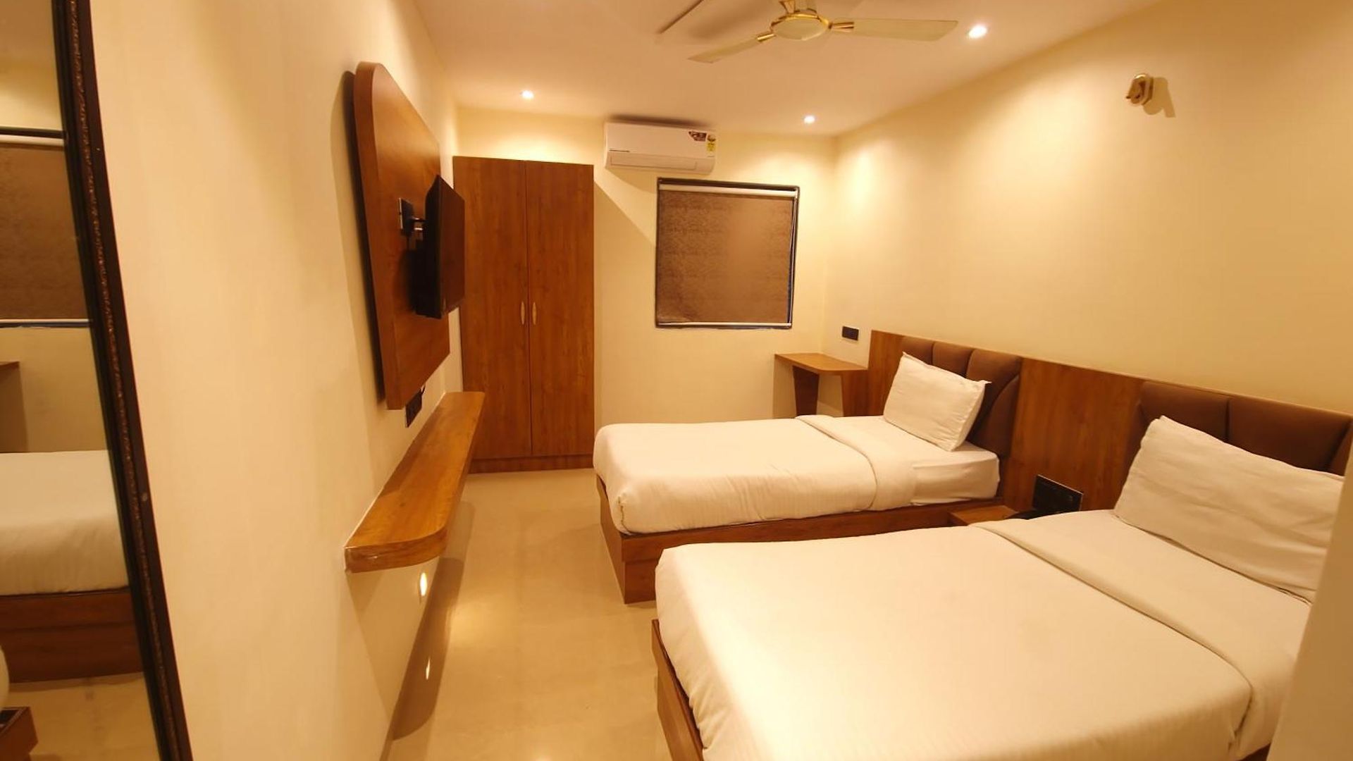 Hotel Lancaster 3*