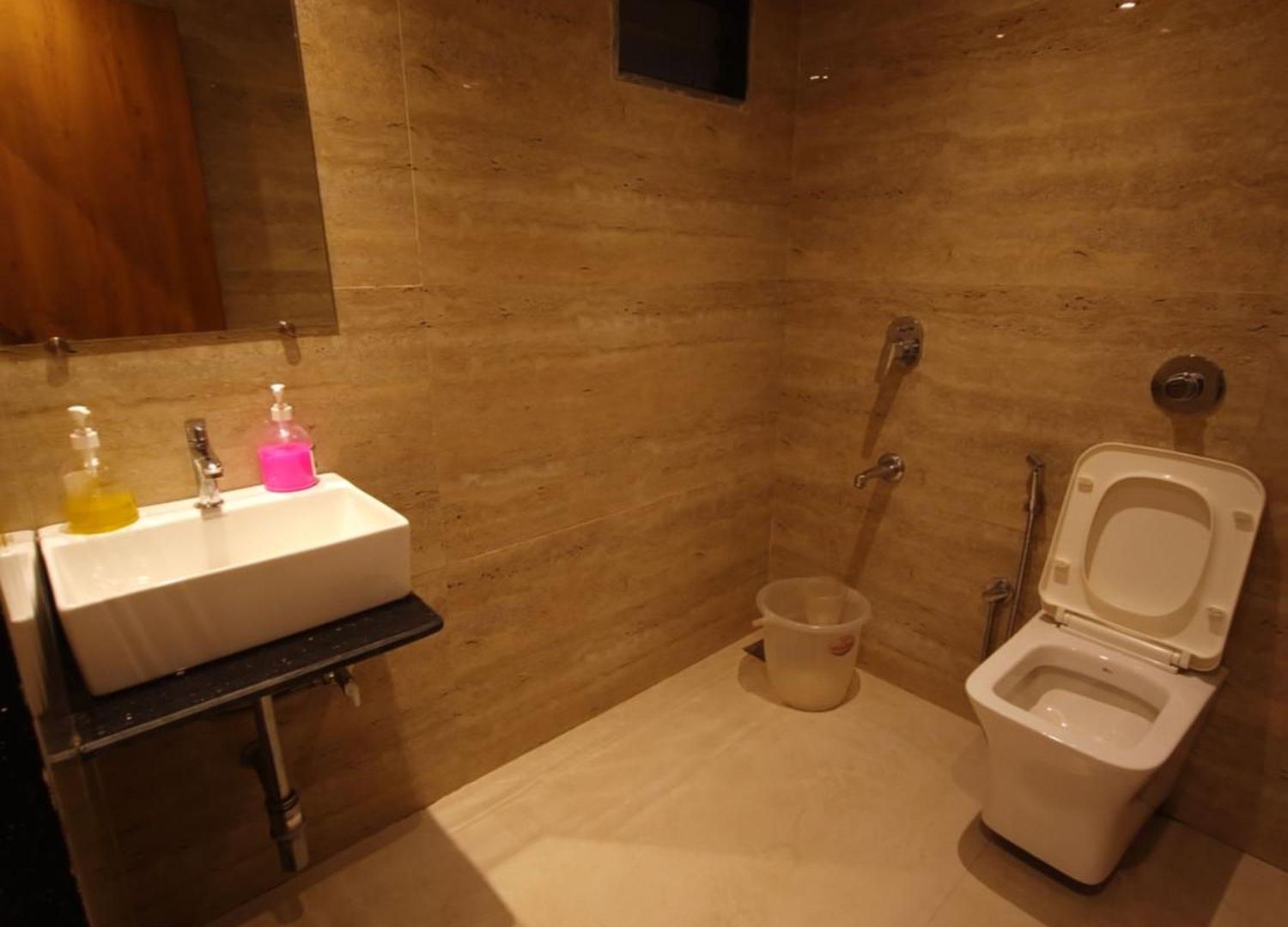 Lancaster 3* Mumbai