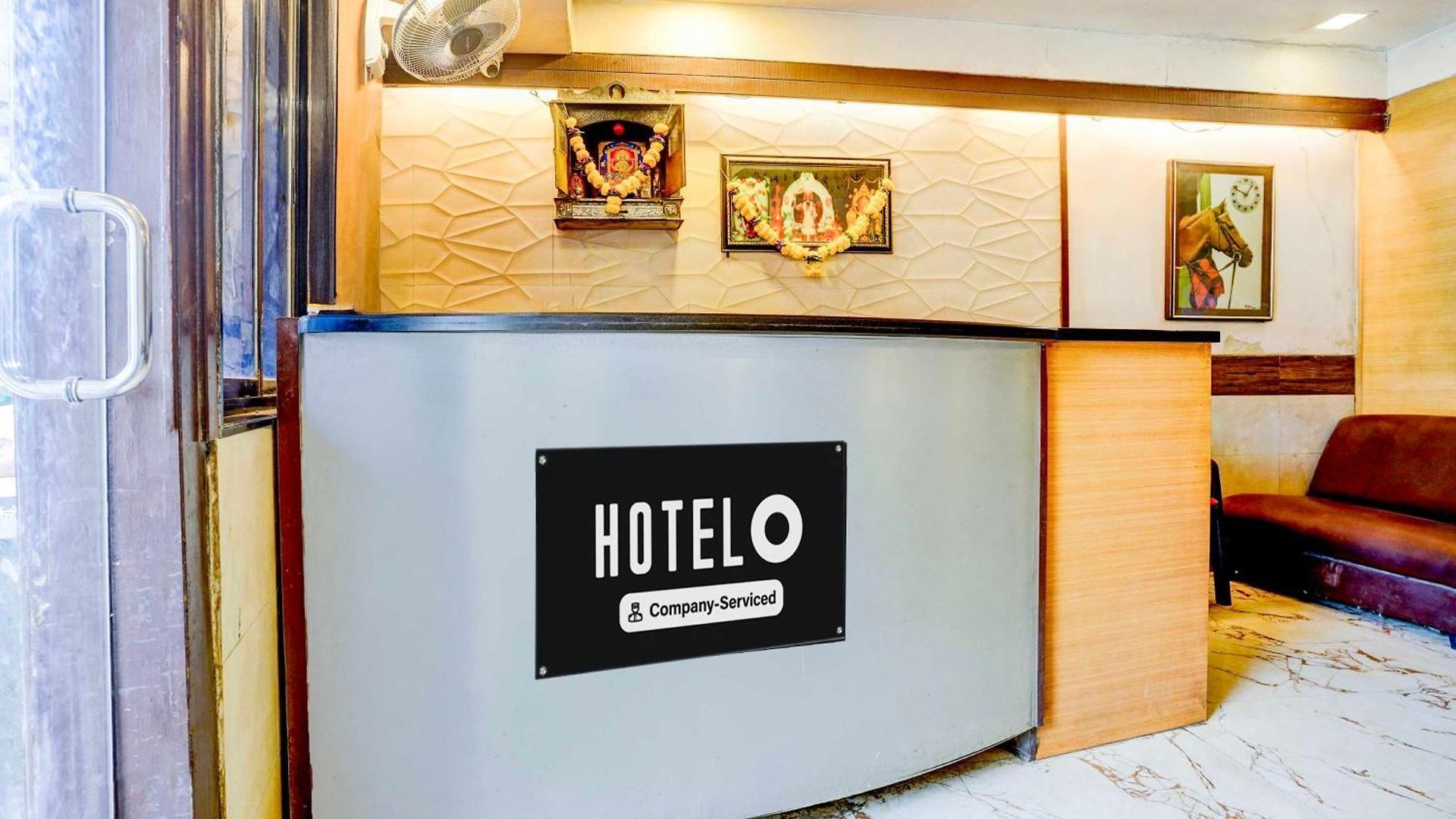 Townhouse Ulhasnagar Railway Station Hotel
