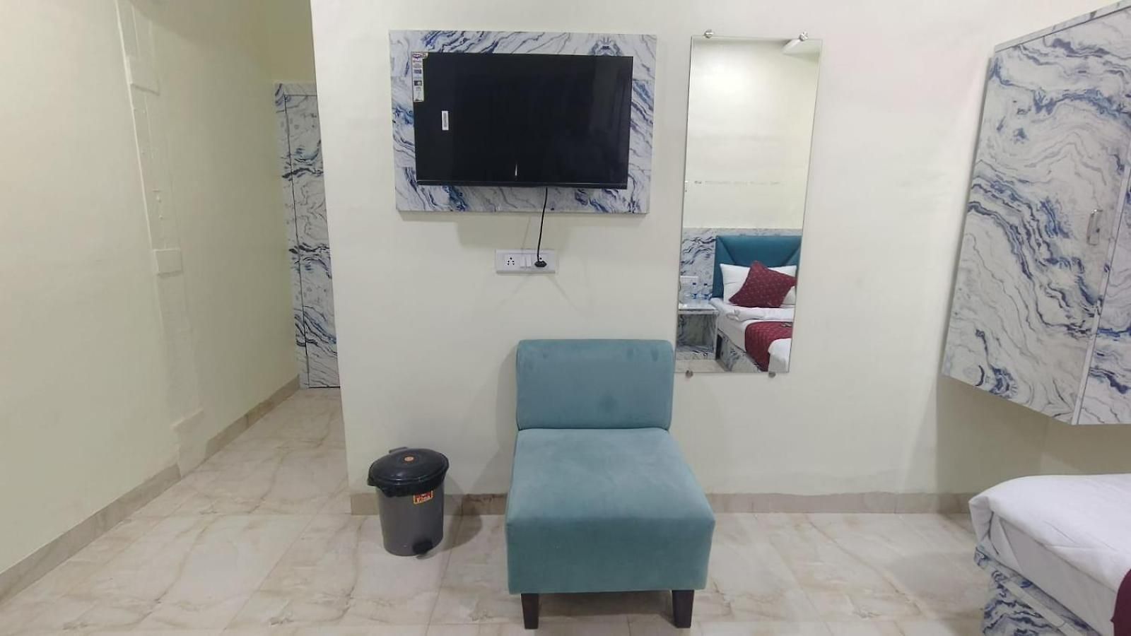 Hotel Relax Residency 3*
