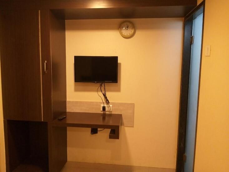 Apex Regency Hotel 2*