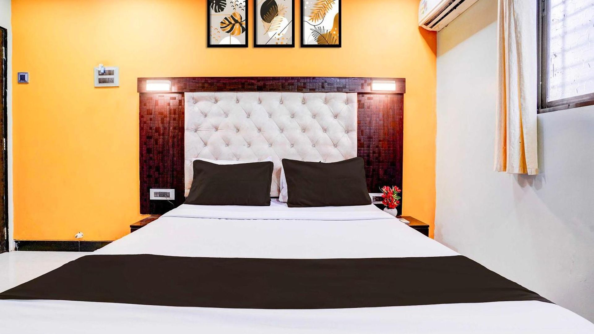 Townhouse Asalpha Near International Airport Mumbai