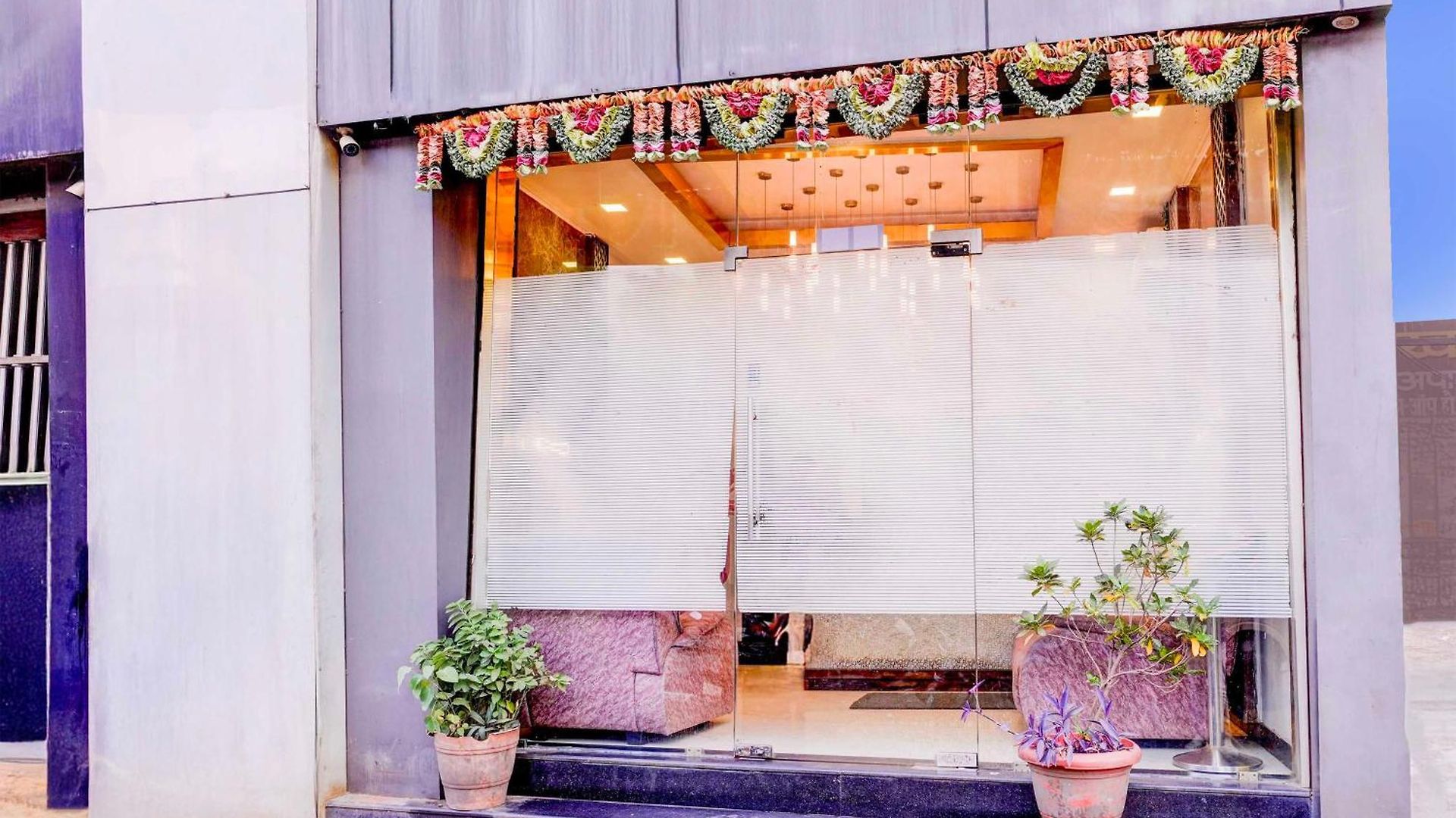 Townhouse Asalpha Near International Airport 3* Mumbai