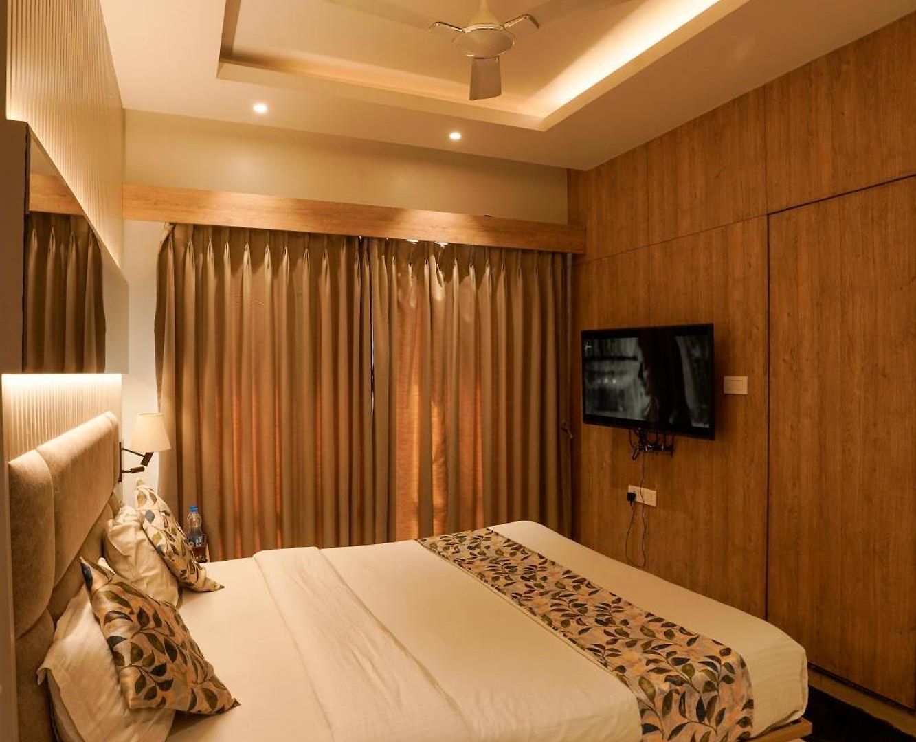 Hotel The Food Mumbai