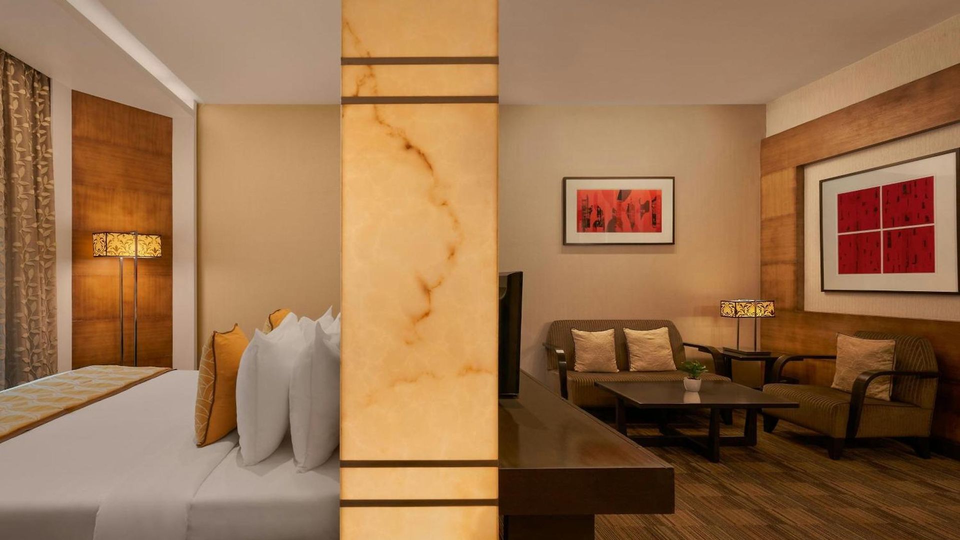 Meluha The Fern Mumbai, Powai, Series By Marriott 5*