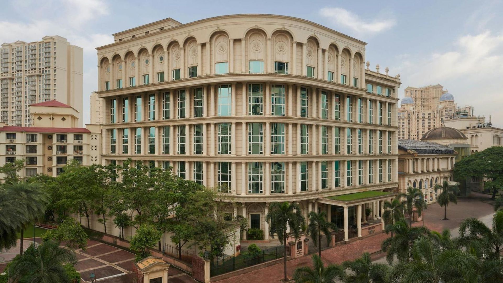 Hotel Meluha The Fern Mumbai, Powai, Series By Marriott 5*