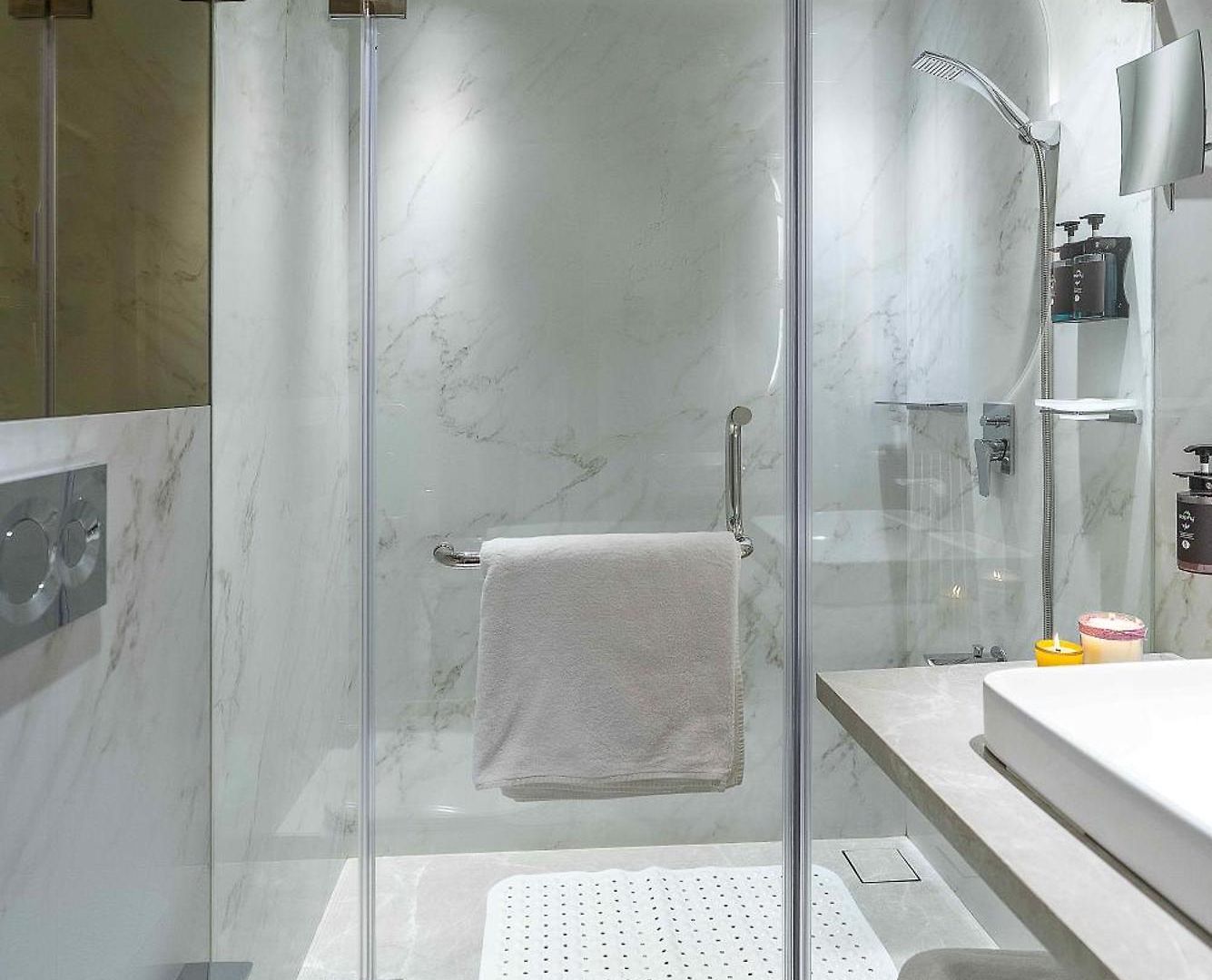 Grand Residency & Serviced Aparthotel 4*