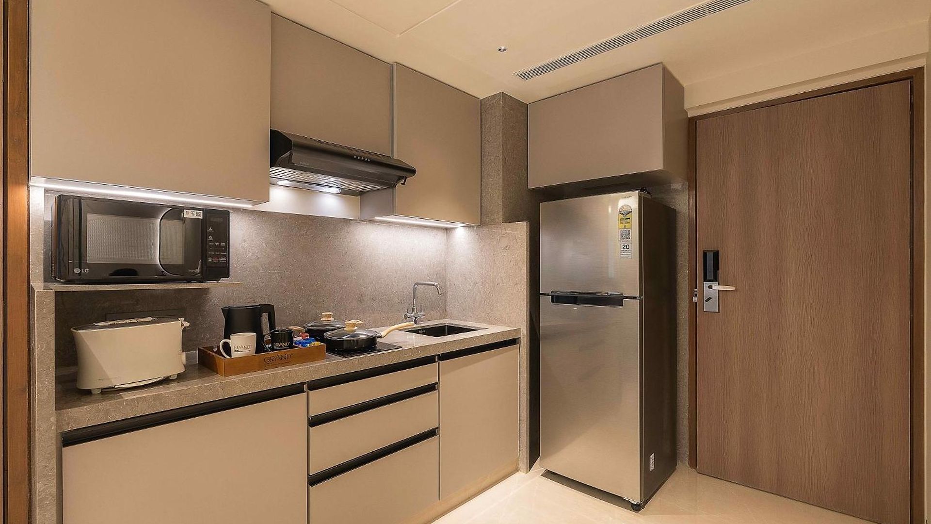 Grand Residency & Serviced Aparthotel 4*