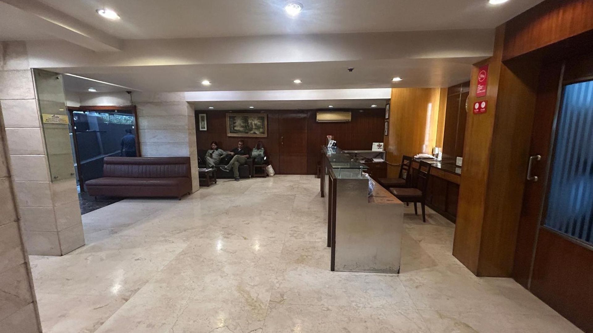 Hotel Lucky Near Nesco Hotel 3*