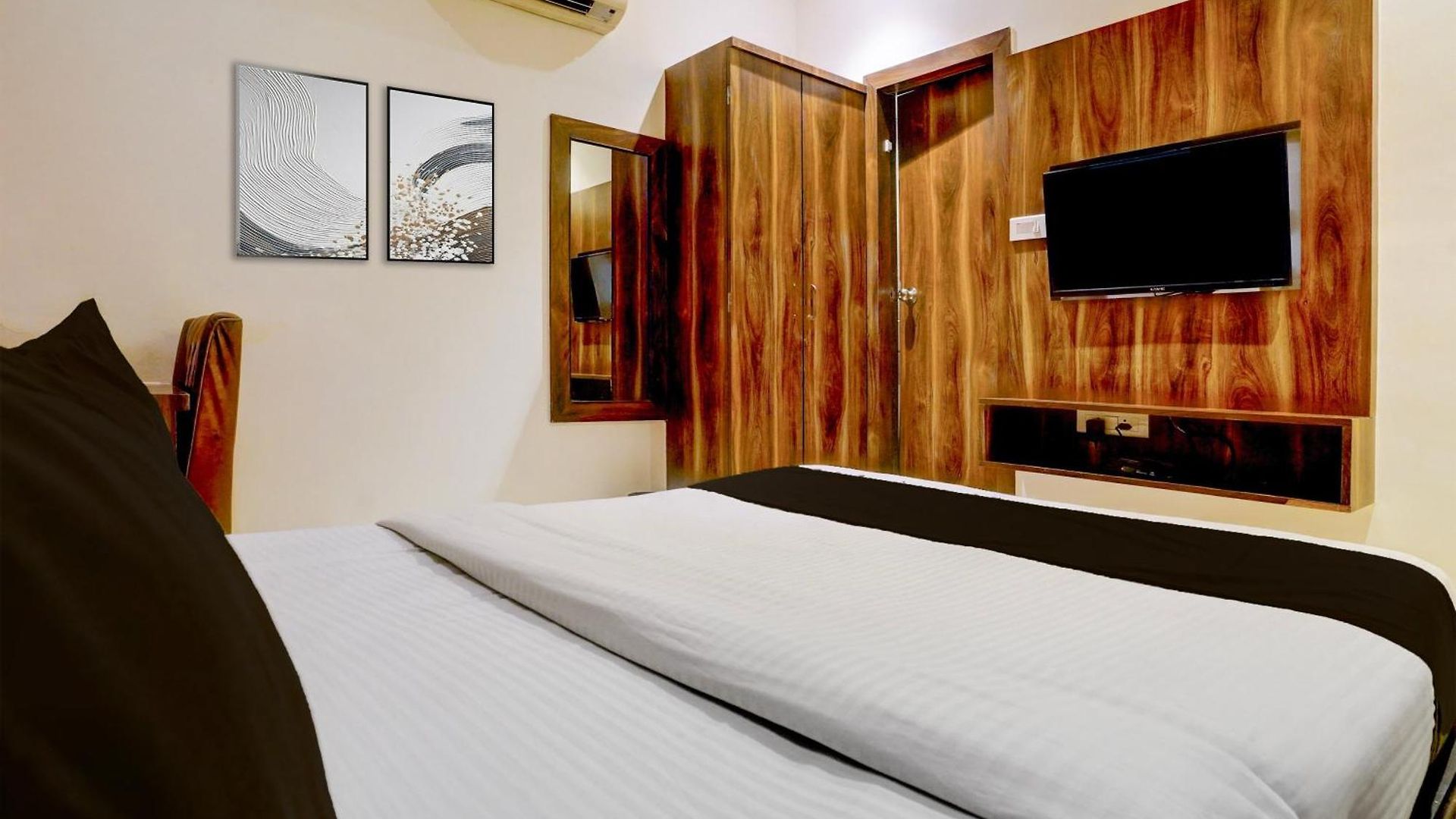 Super Townhouse Andheri Sakinaka Metro Formerly 3* Mumbai