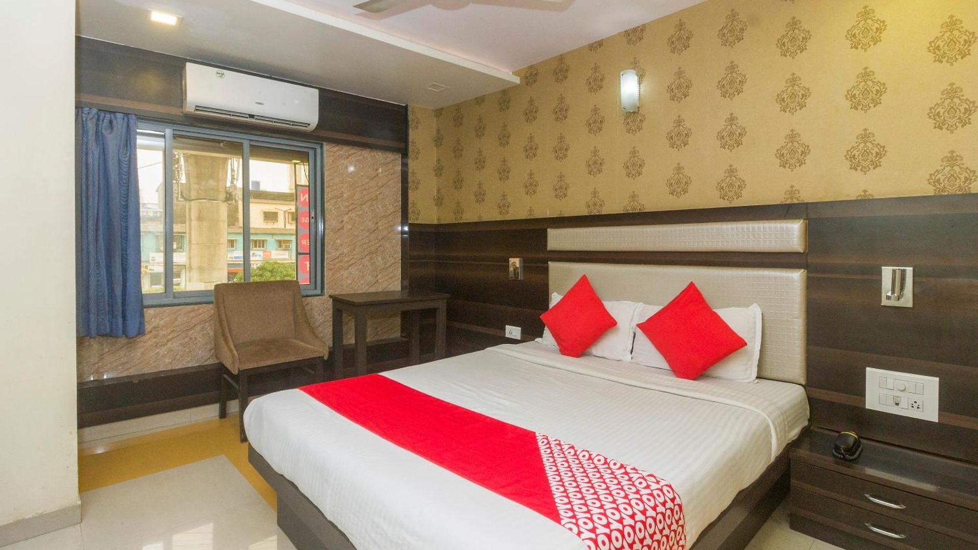O Royal Grand Near Chhatrapati Shivaji International Airport Mumbai