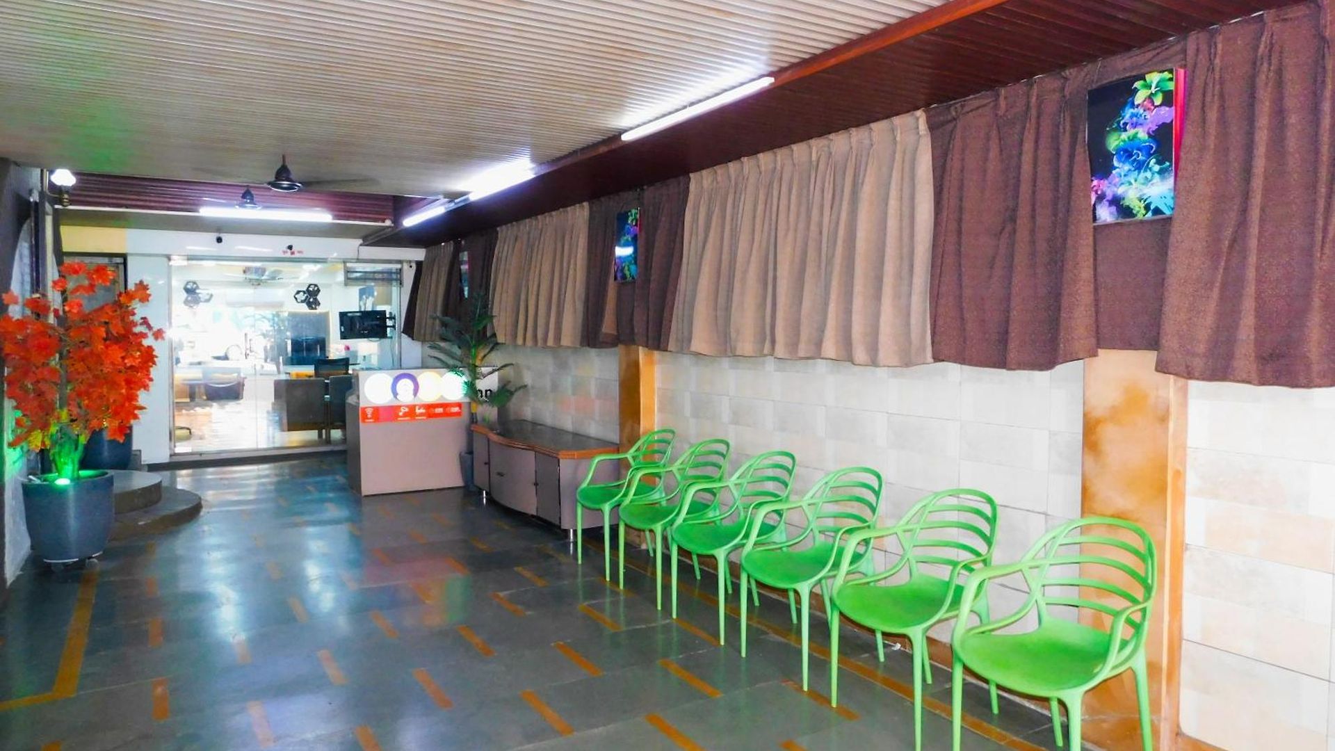 Vnest Hostel
