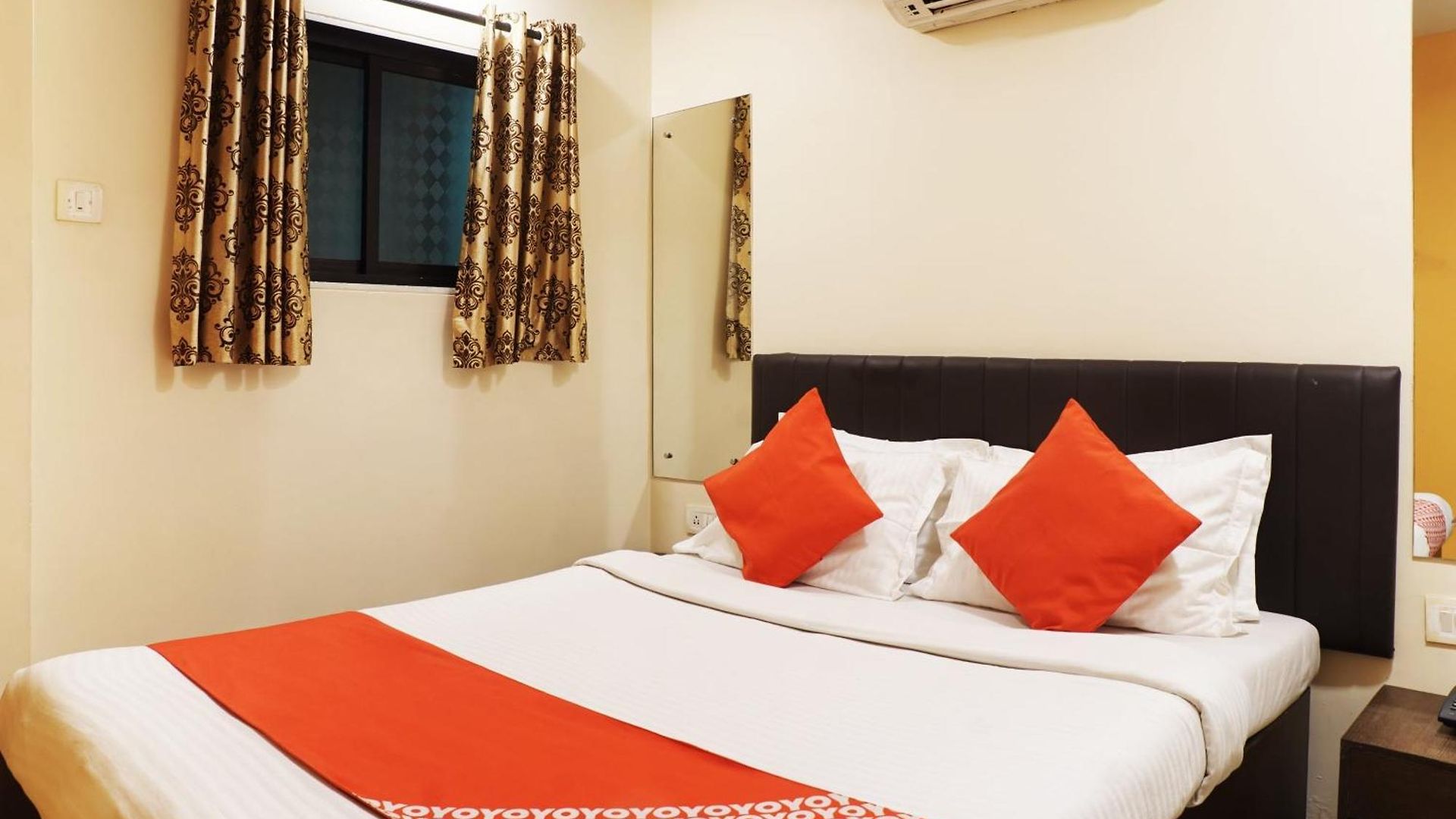 Hotel O Paradise 4*