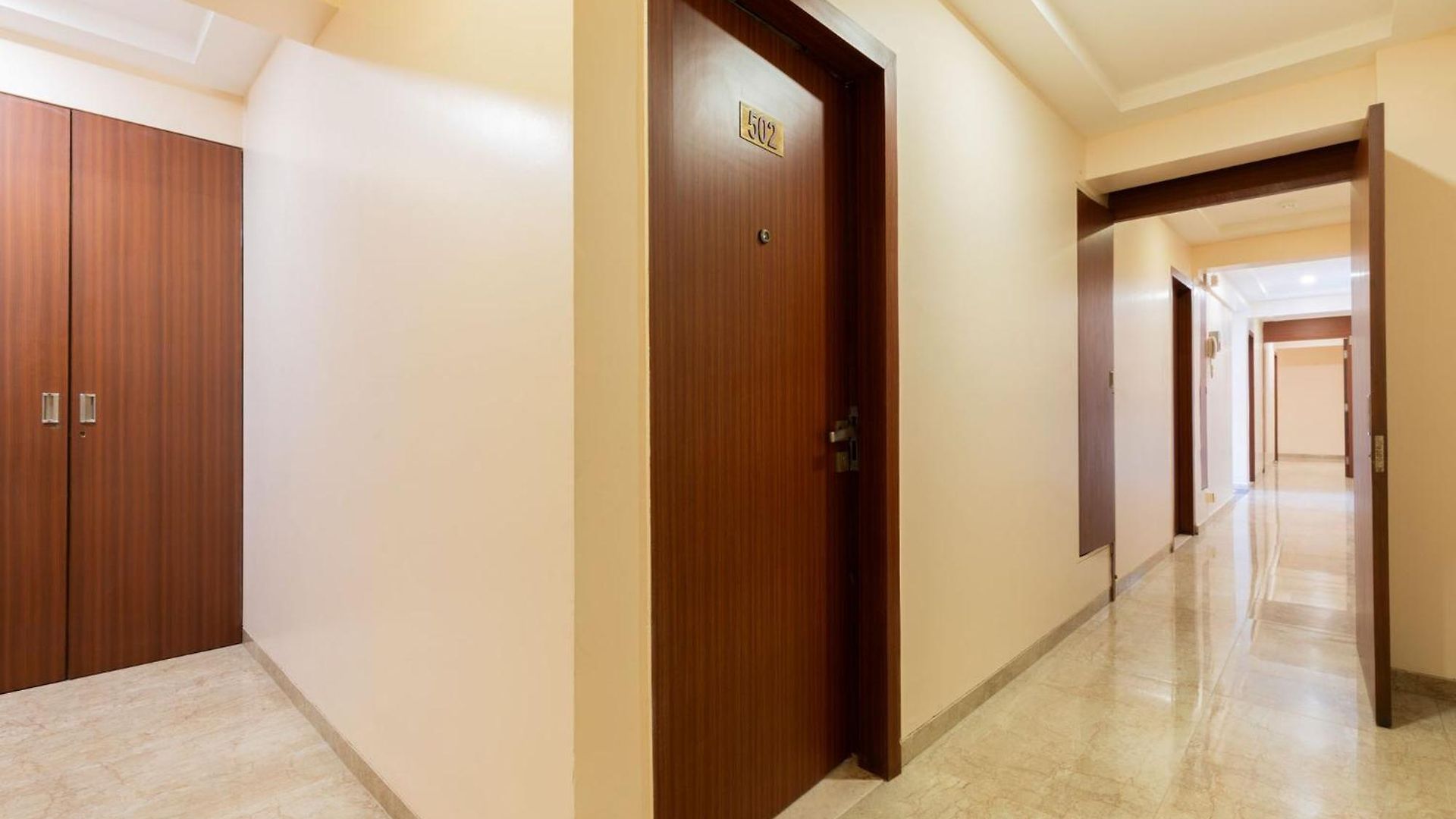 Hotel Lords, Mumbai