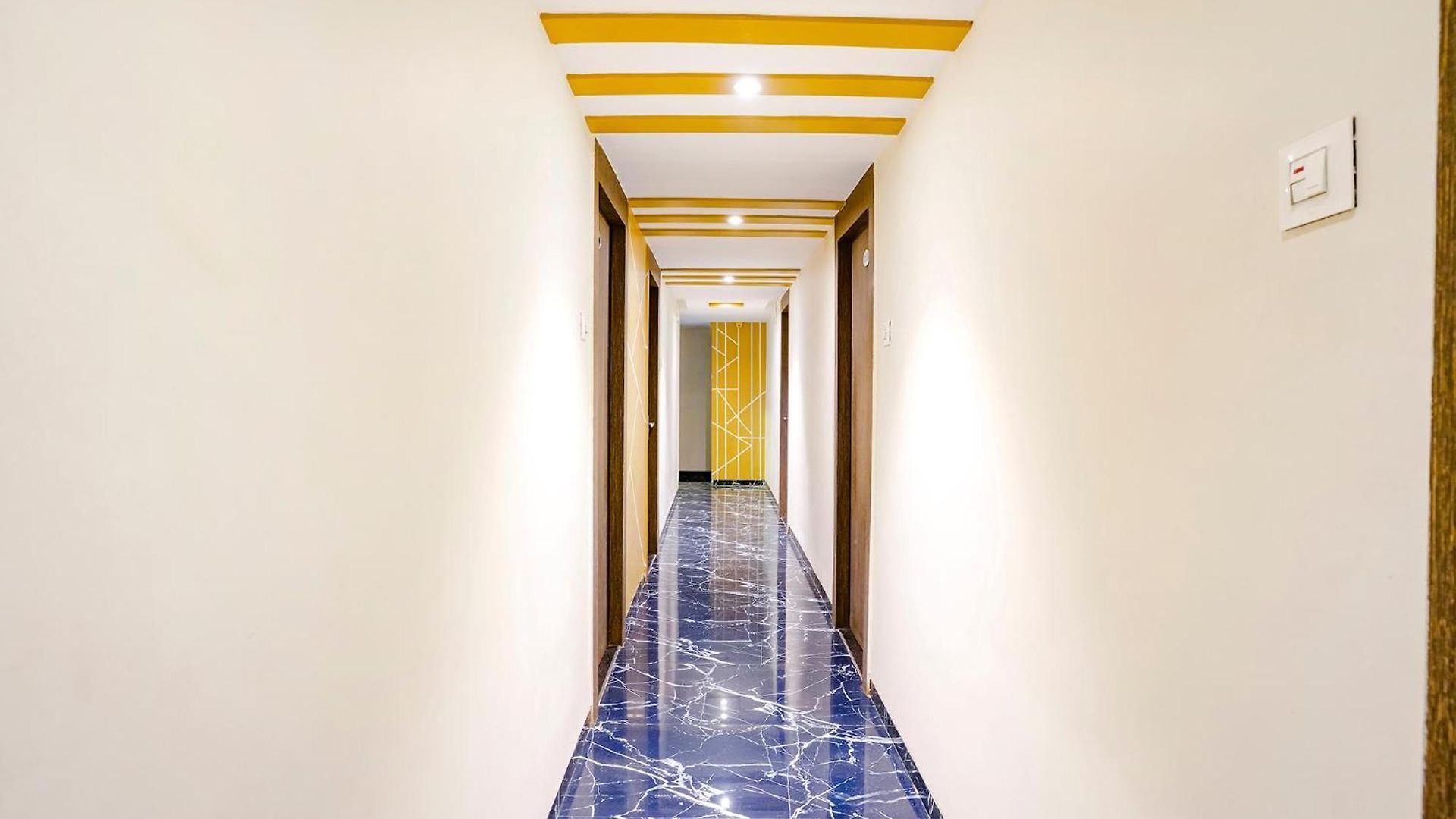 Hotel O Shalimar Mumbai