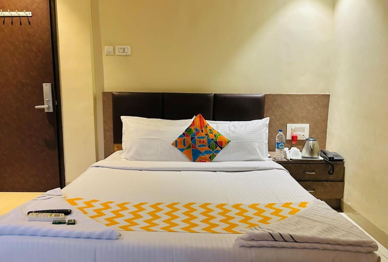 Hotel West Inn-near International Airport Mumbai