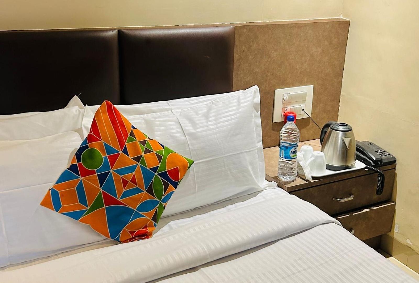 West Inn-near International Airport 3* Mumbai