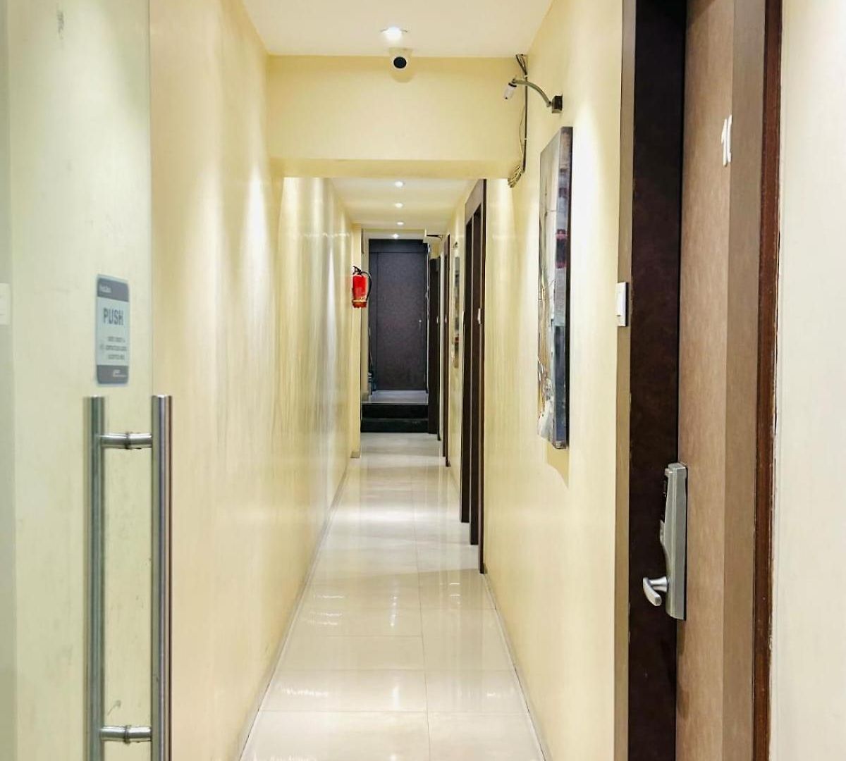 West Inn-near International Airport 3* Mumbai