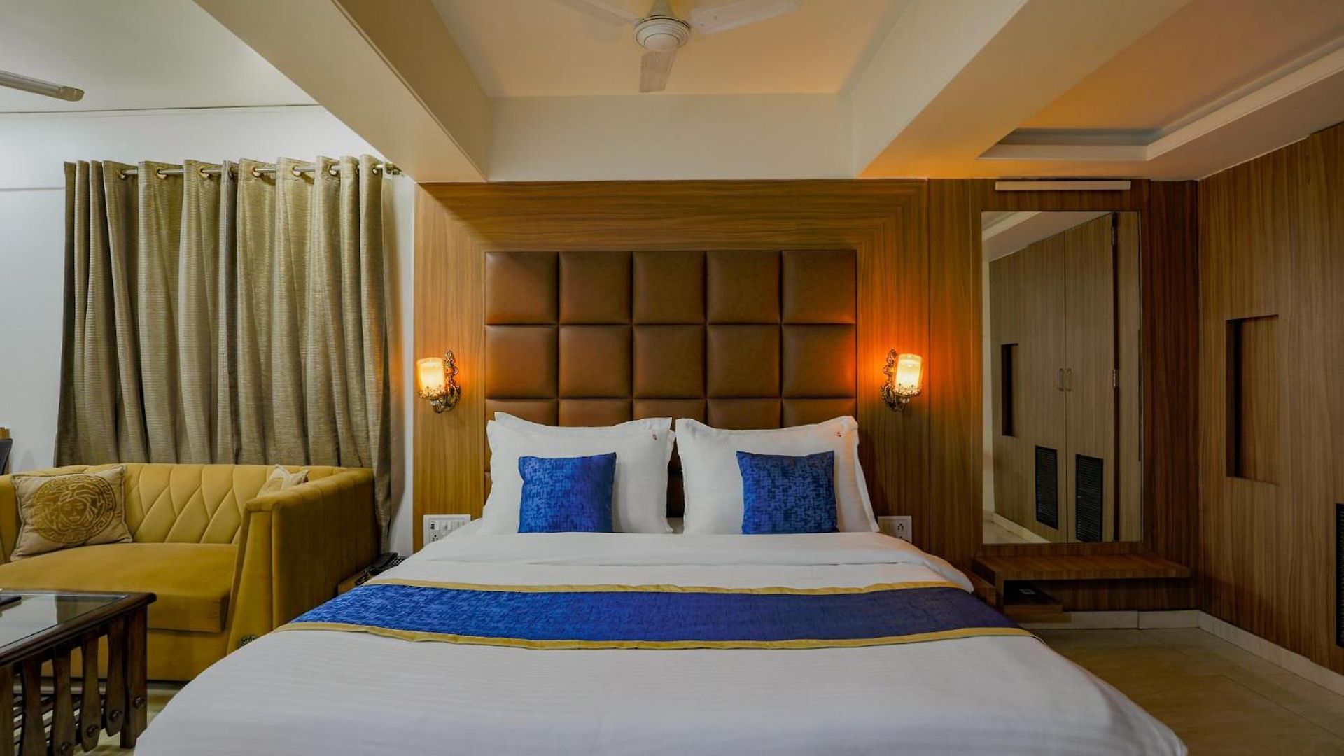 Hotel Jk Regency, International