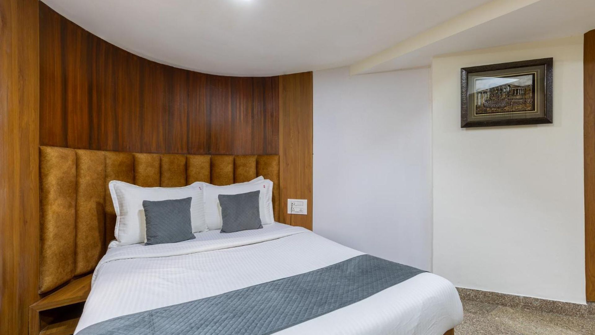Jk Regency, International Mumbai