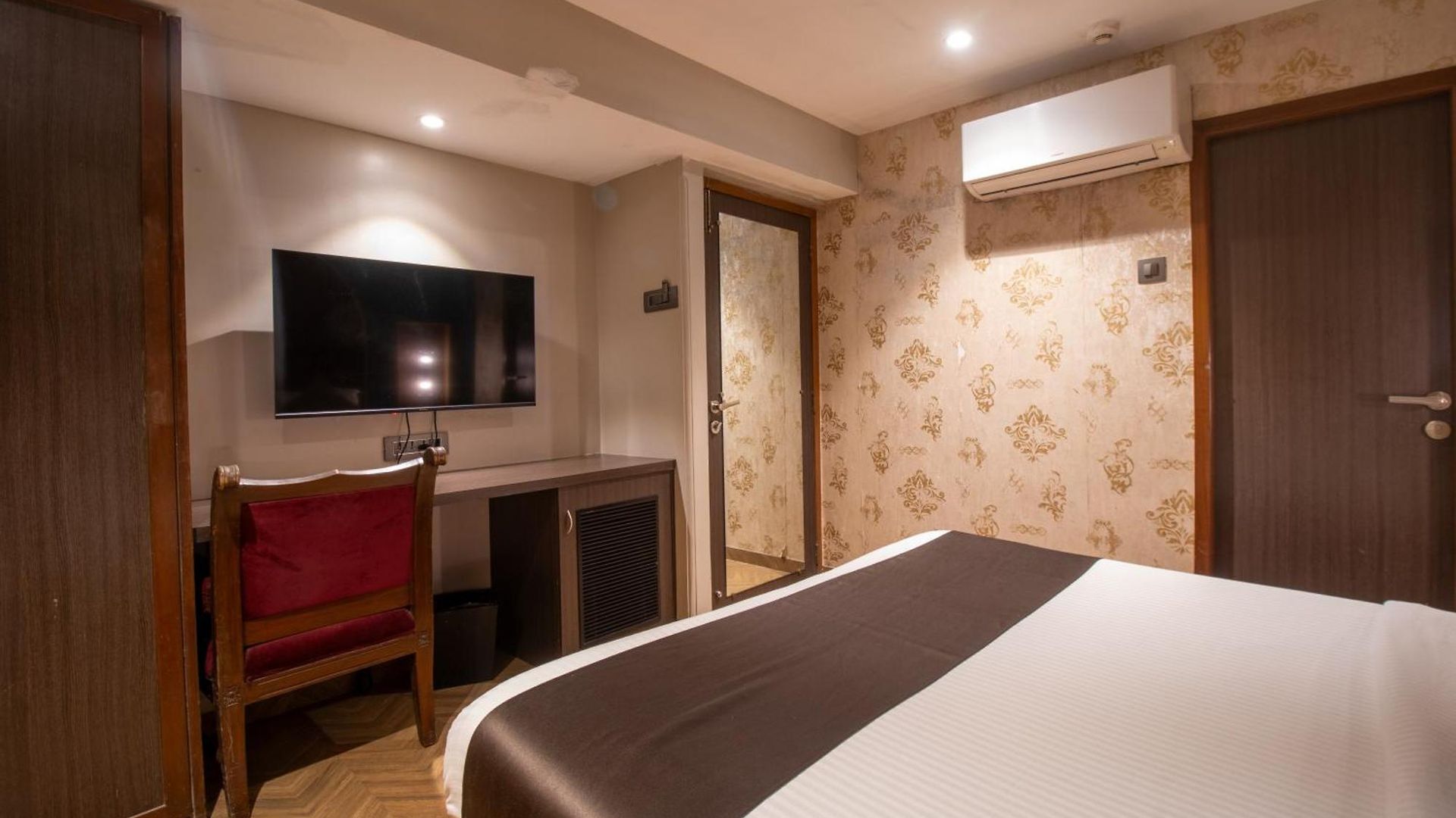 Hotel Gulf Mumbai- The Boutique Colaba
