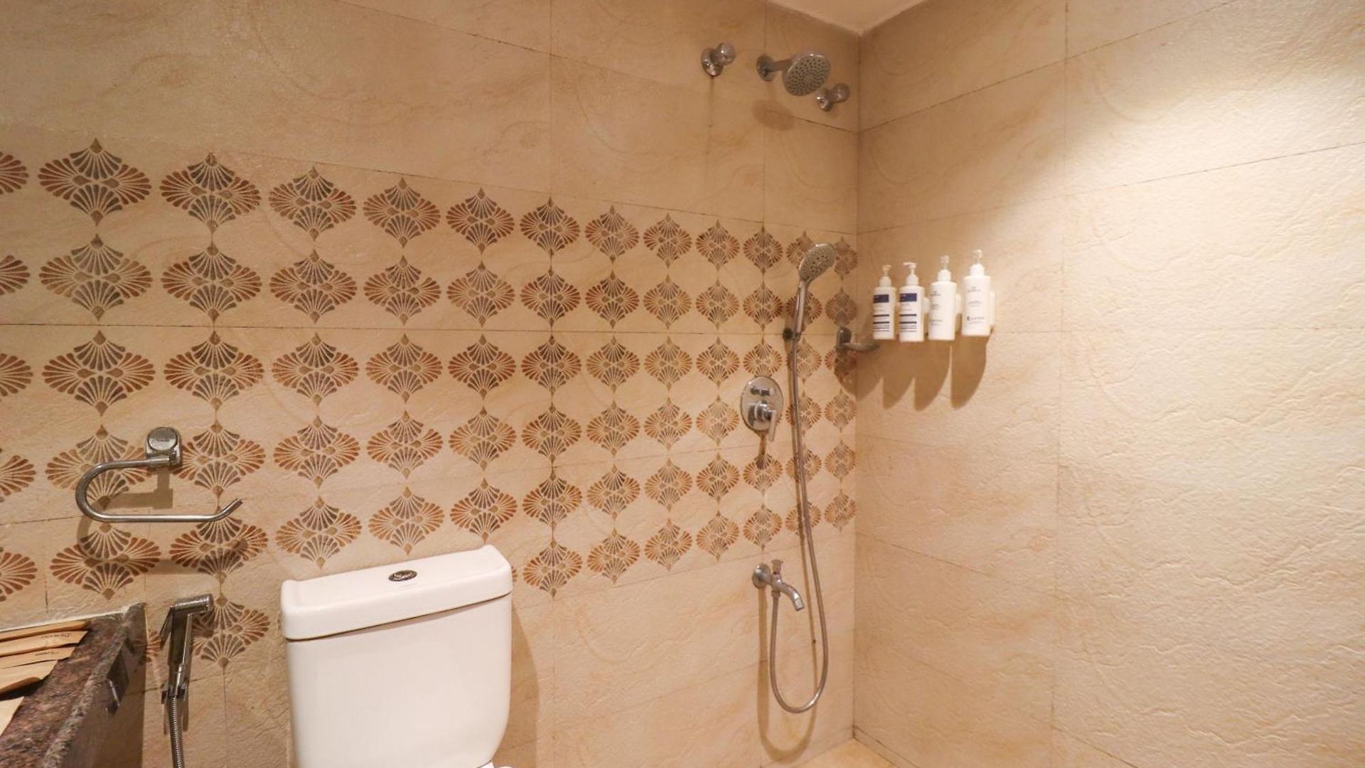 Gulf Mumbai- The Boutique Colaba 4*
