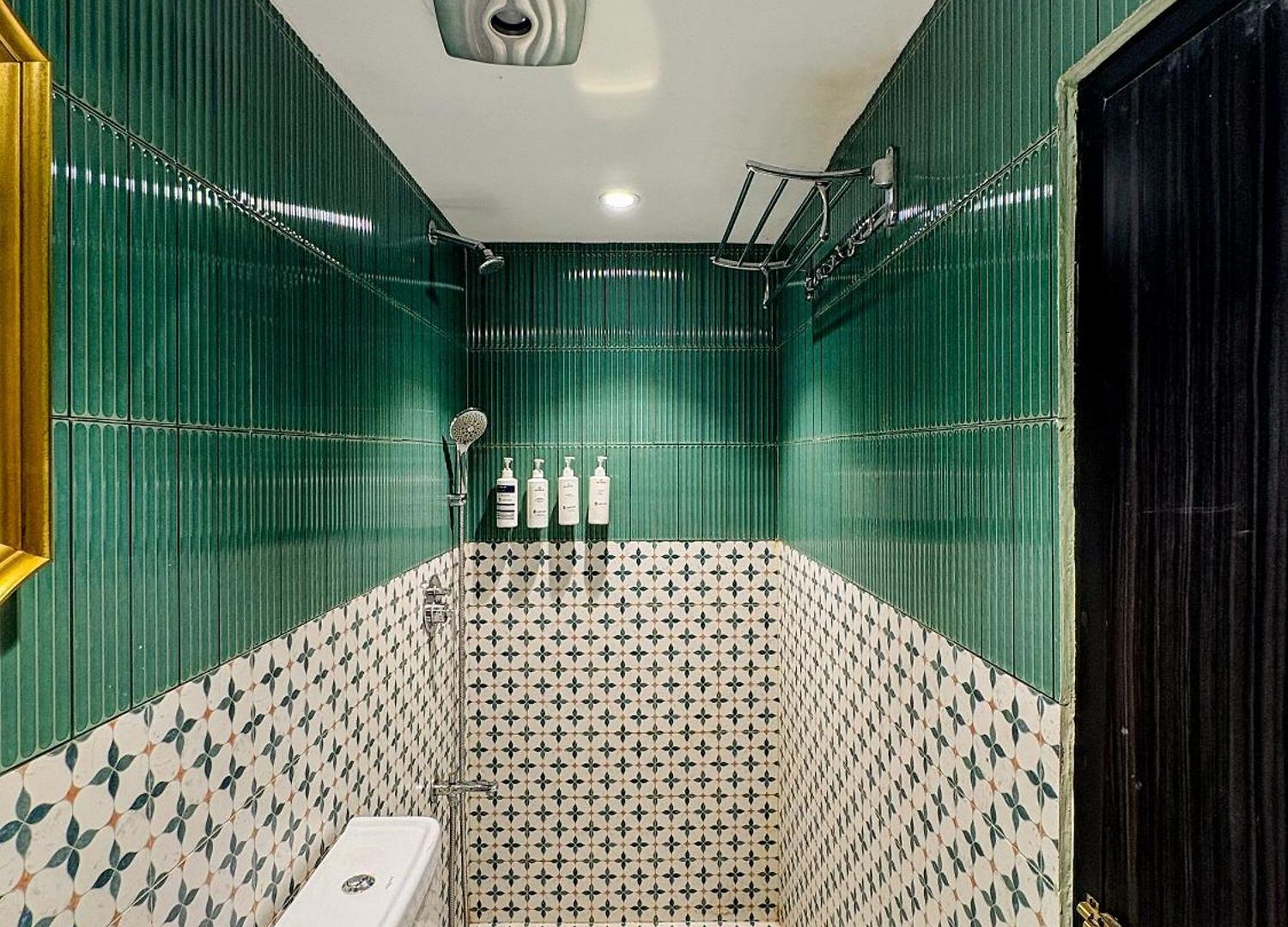 Gulf Mumbai- The Boutique Colaba Hotel 4*