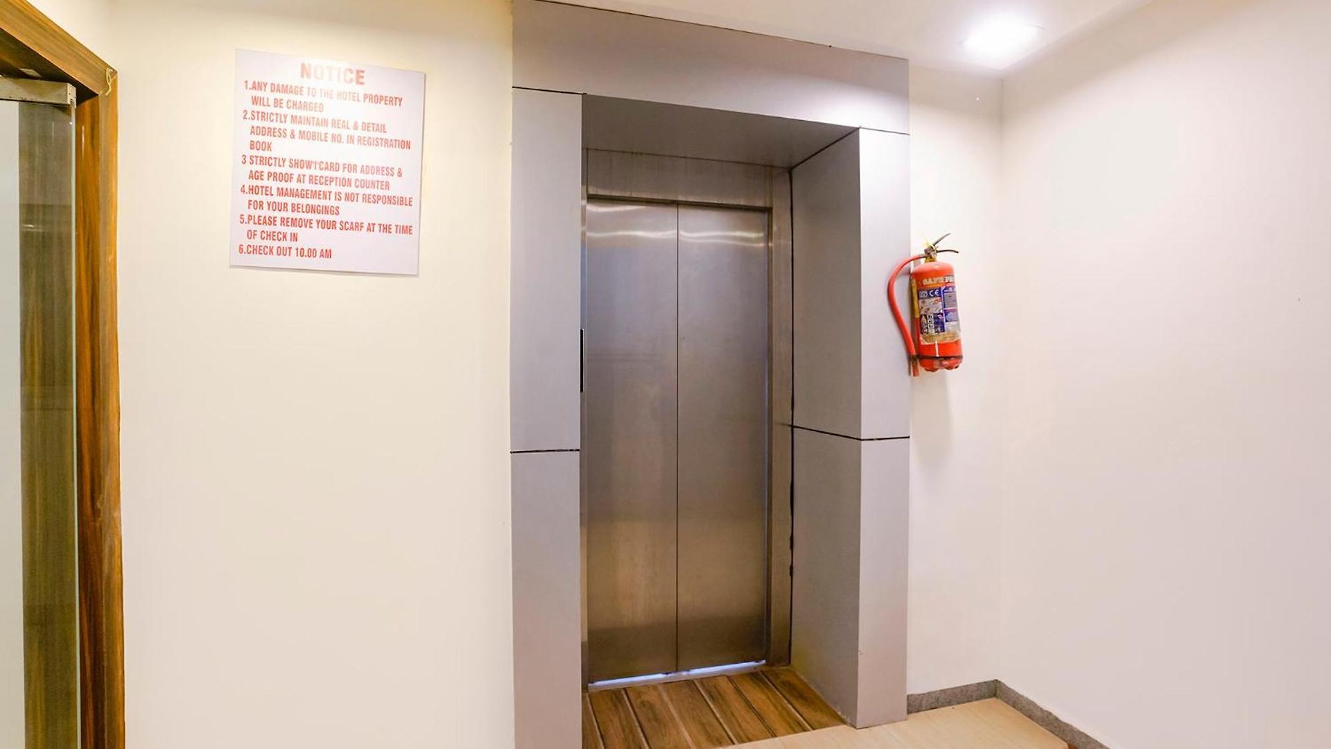 Fabhotel Arsh Executive 3* Mumbai